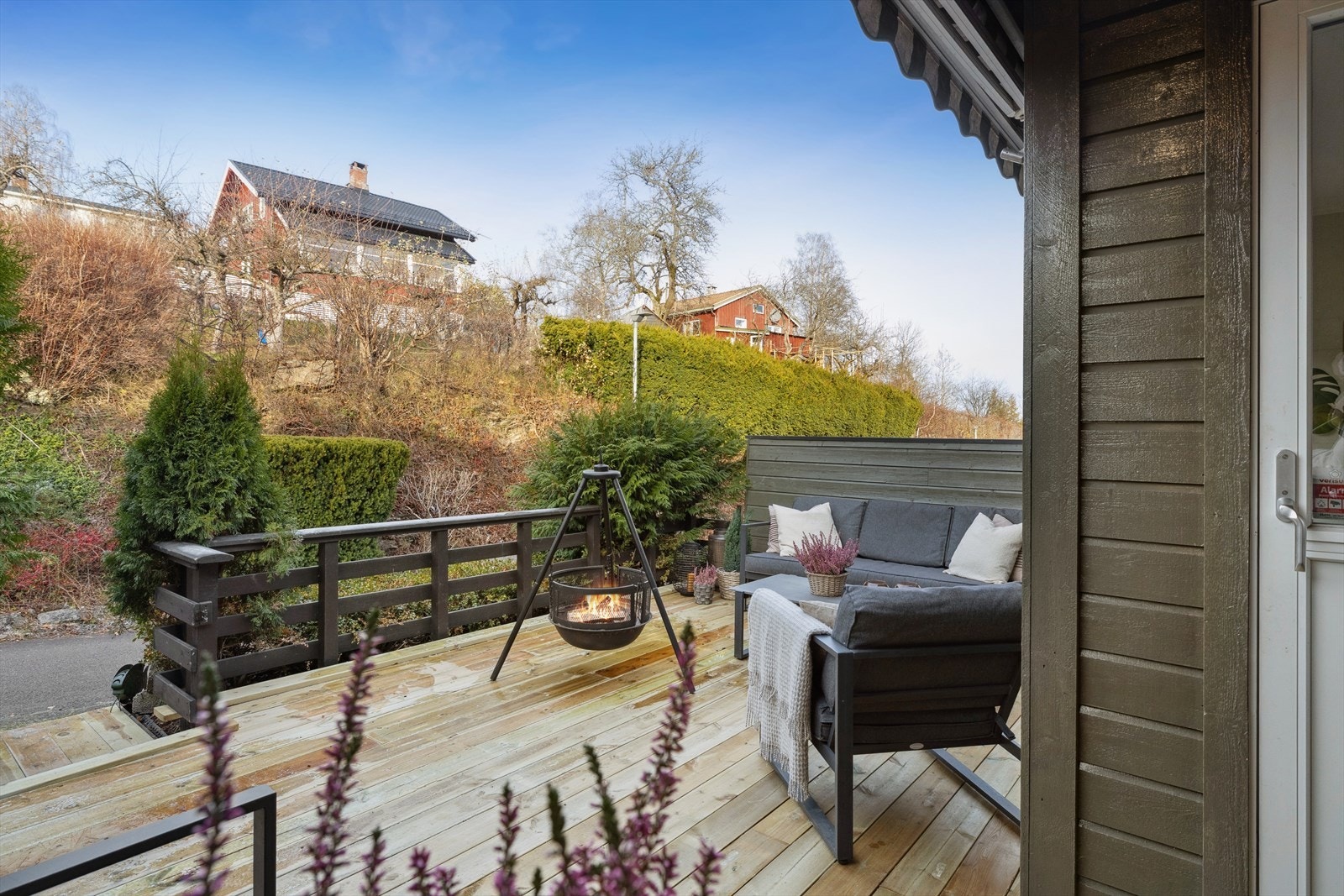 Stor terrasse på 19kvm. Galleribilde