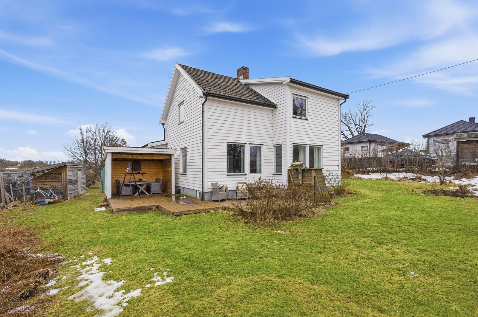 Fasade fra hagen Galleribilde