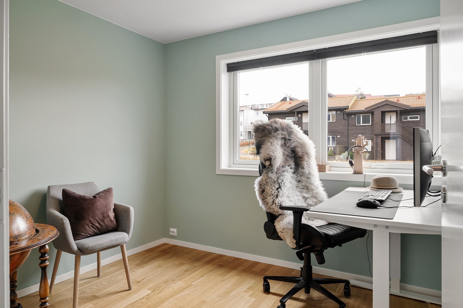 Soverom 3 kan enkelt innredes etter behov, for eksempel som kontor. Galleribilde