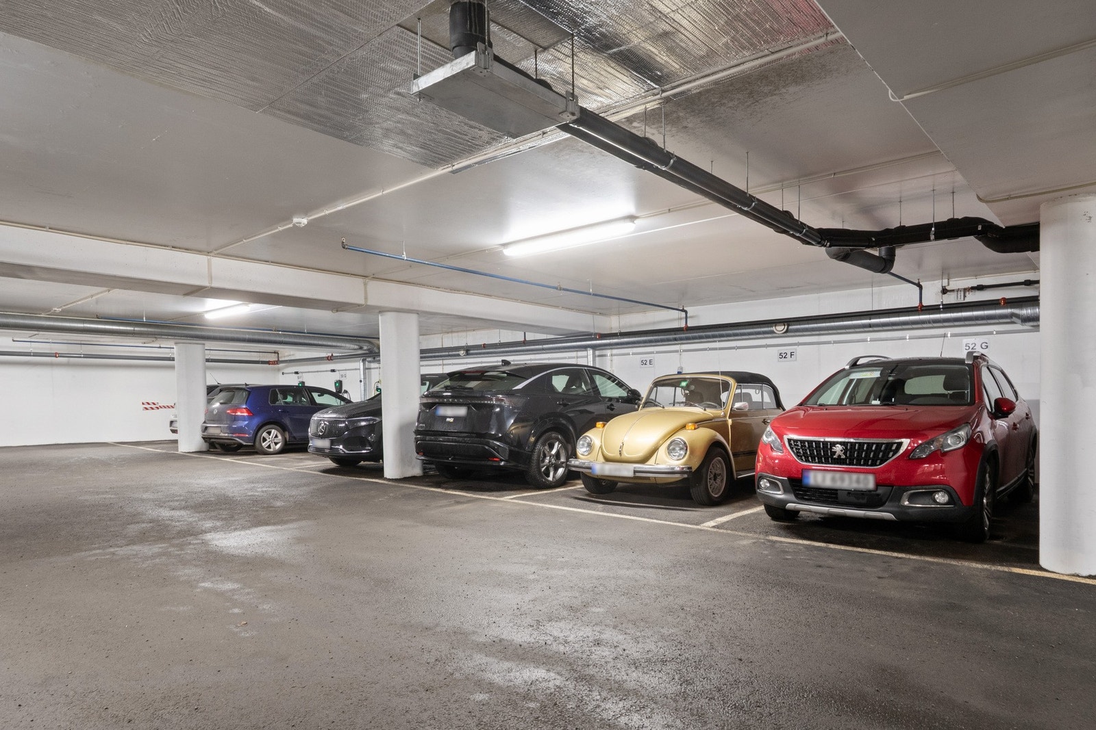 Det medfølger egen parkeringsplass. Galleribilde
