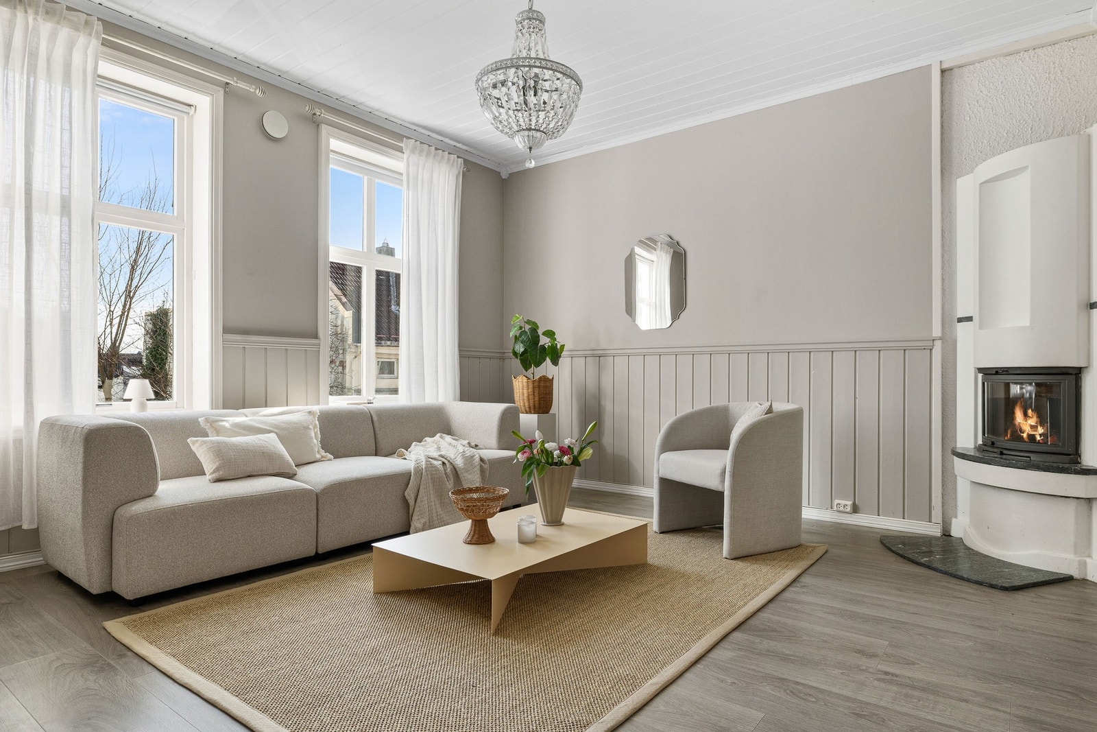 Velkommen til Nedre Bøkeligate 1- presentert av Siri Istre v/PrivatMegleren Larvik. Galleribilde