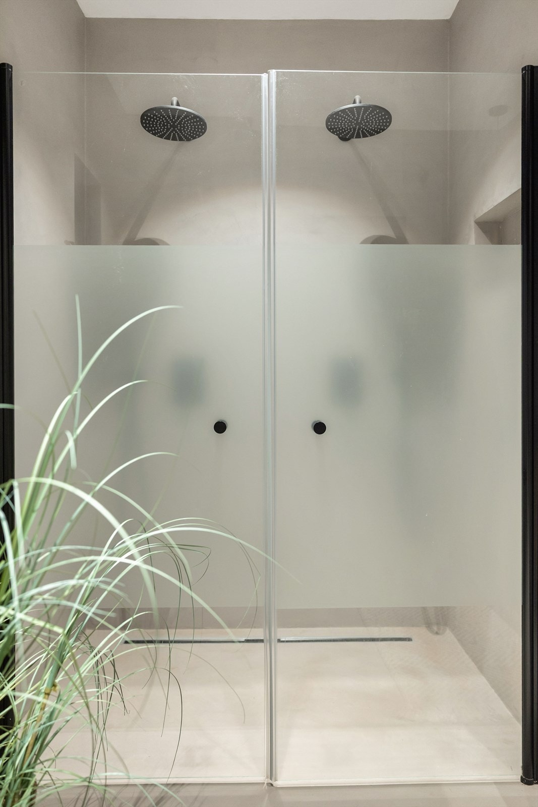 Praktisk dobbeldusj for hektiske morninger. Galleribilde