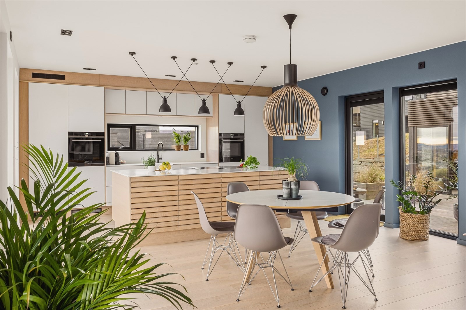 Her kan familien samles rundt spisebordet. Galleribilde