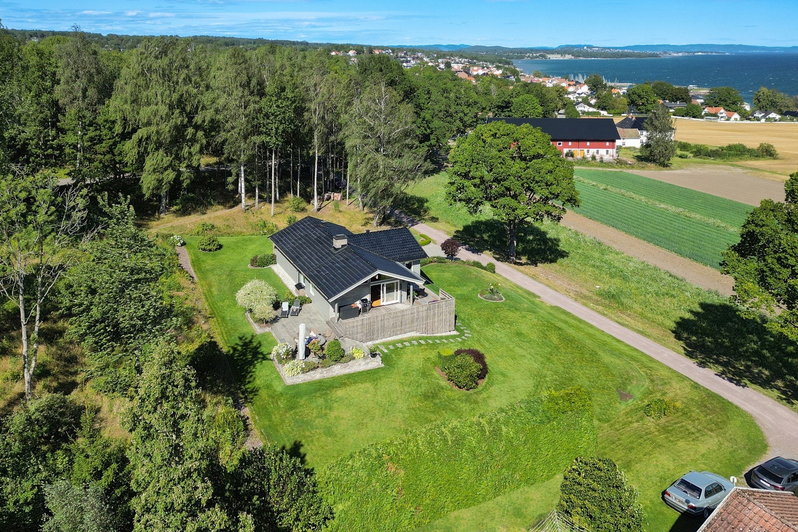 Hagen har solrike uteplasser Galleribilde