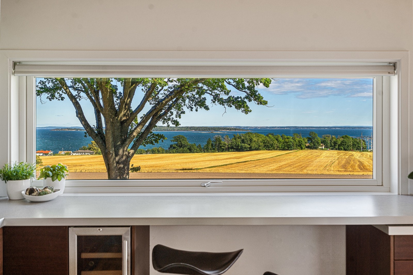 Panorama utsikt fra spiseplassen på kjøkkenet Galleribilde