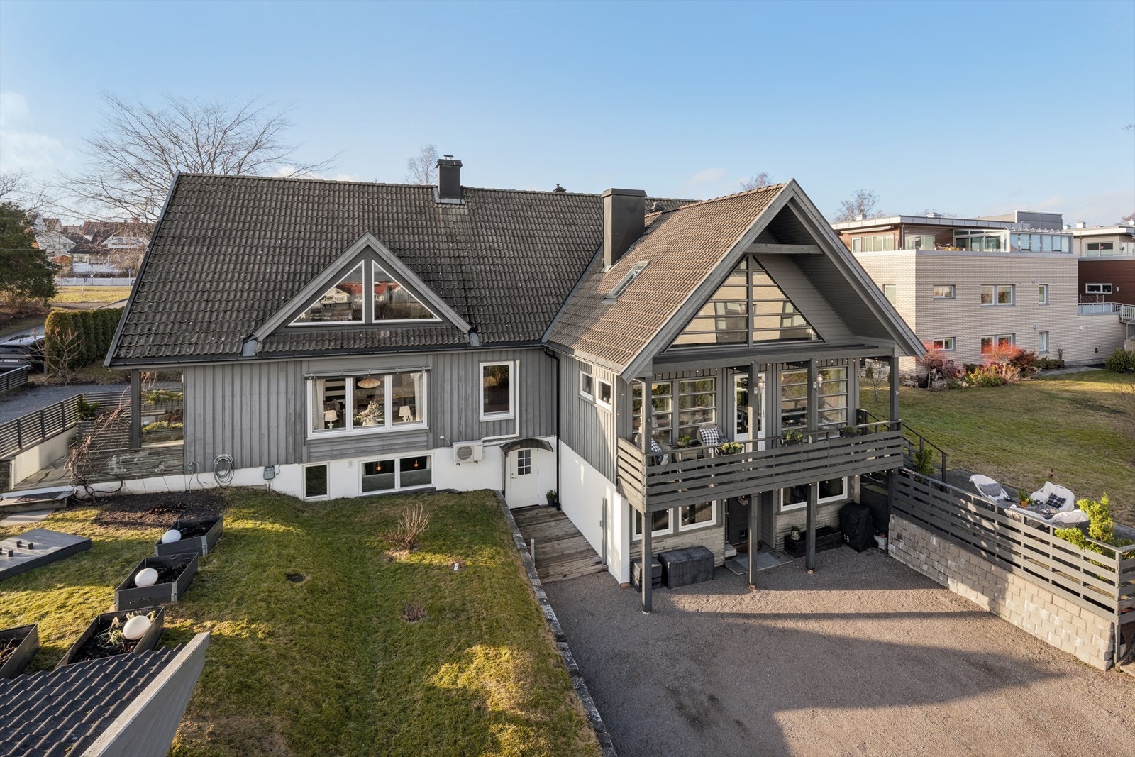 Robin Antonsen v/DNB Eiendom ønsker velkommen til Rybergs Gate 5A og 5B Galleribilde