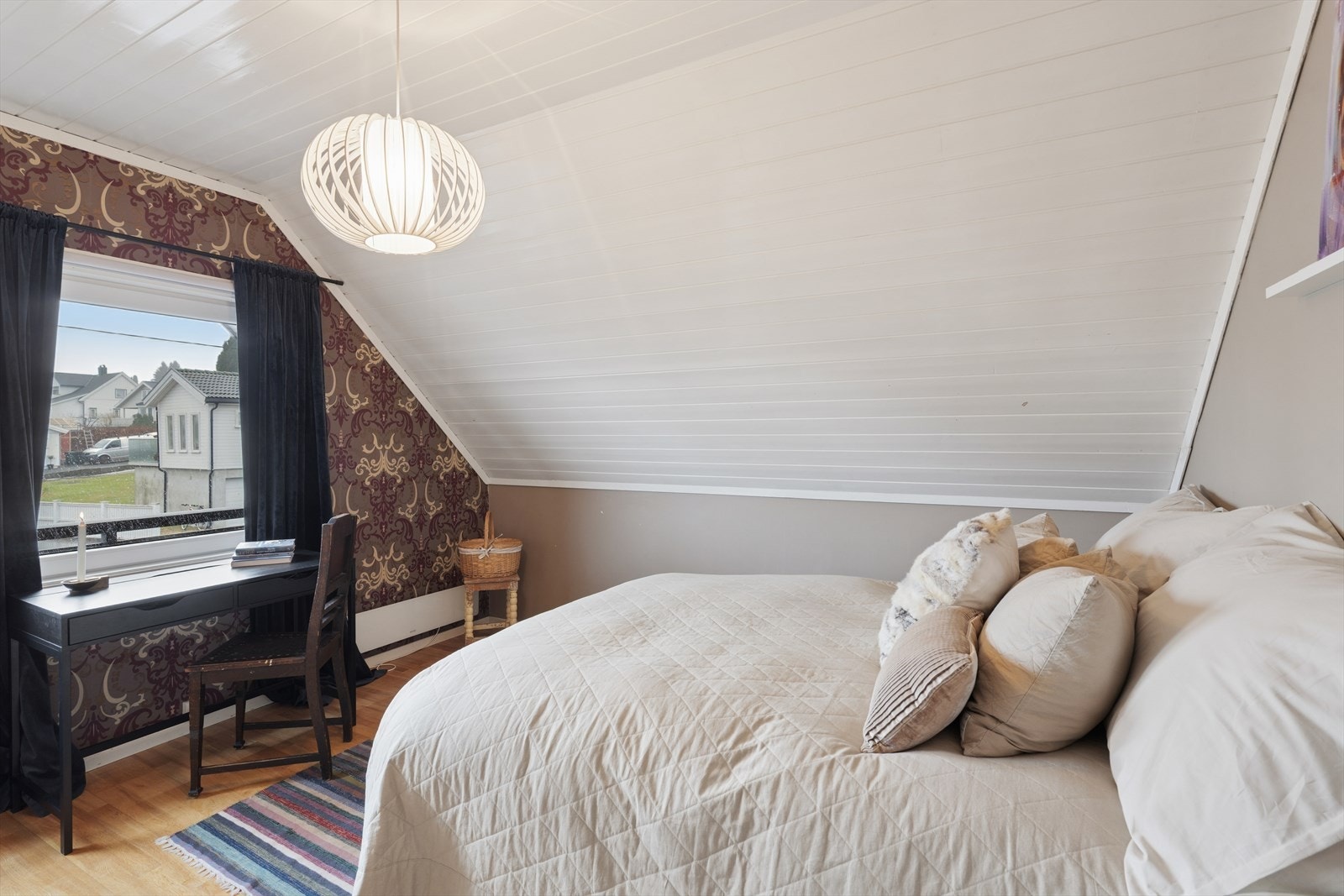 Soverom gjesteleilighet / ungdomsavdeling i andre etasje Galleribilde