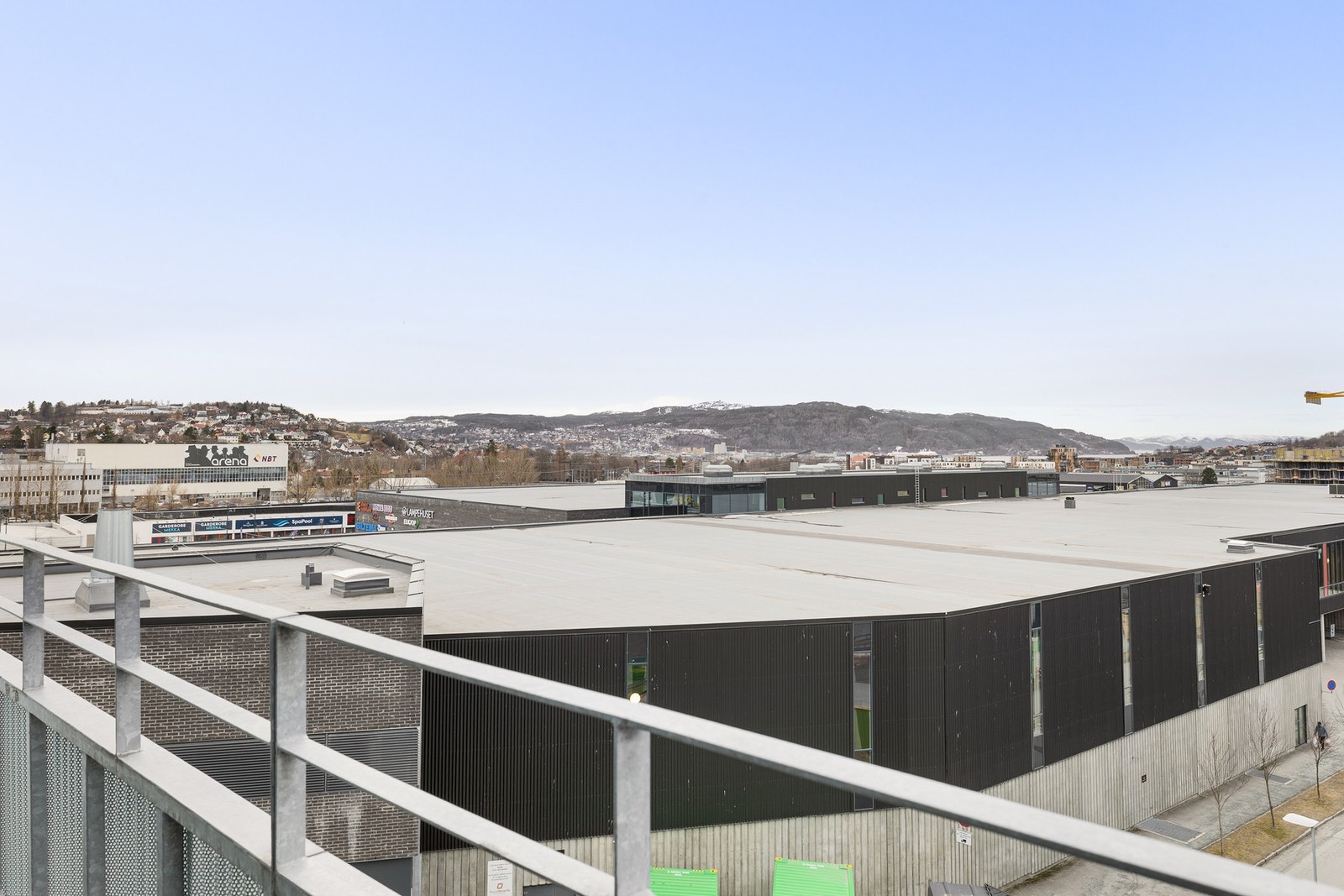 Leiligheten har en sentral plassering på Lade. Galleribilde