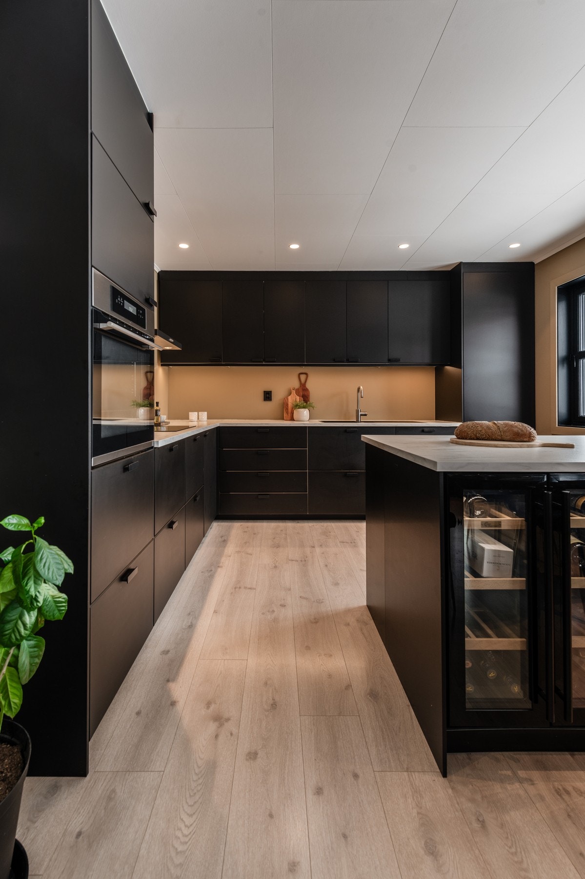 Med et slikt kjøkken, blir matlagingen noe man gleder seg til Galleribilde