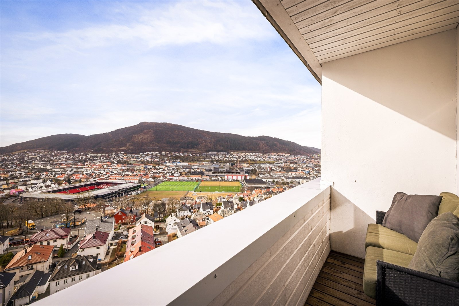 En deilig plass i solen. Galleribilde