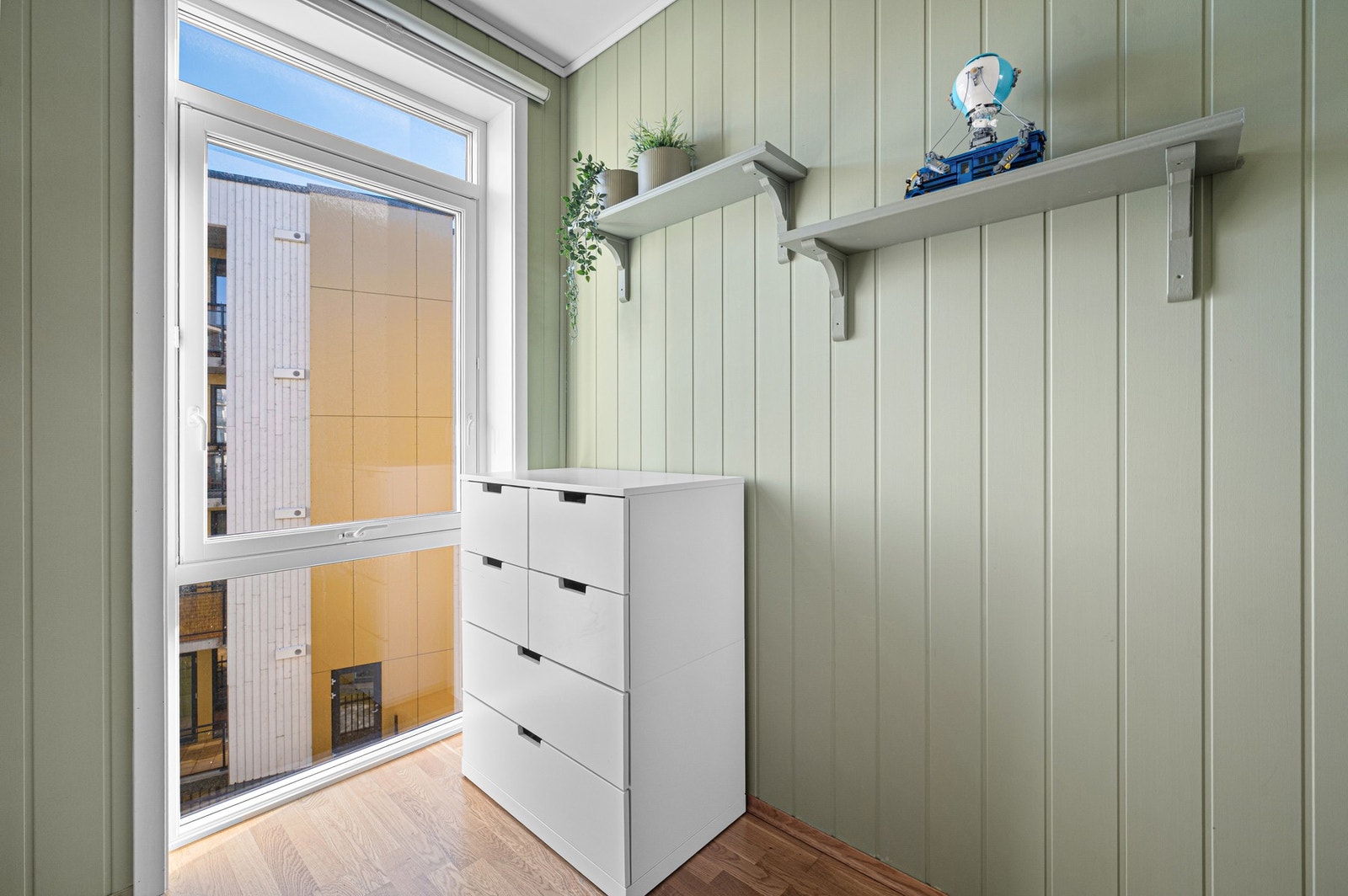 Leiligheten ligger i veldrevet sameie med flotte fellesarealer. Galleribilde