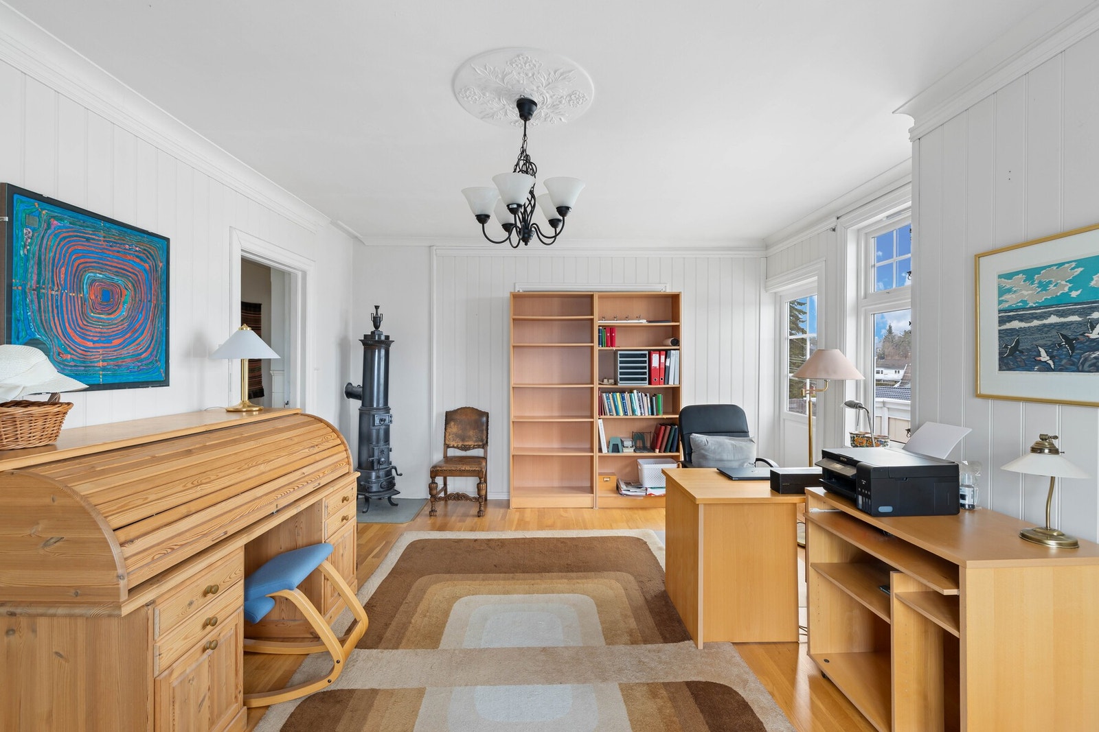 Soverom 2 har utgang til balkong, samt godt innslipp av naturlig lys. Galleribilde