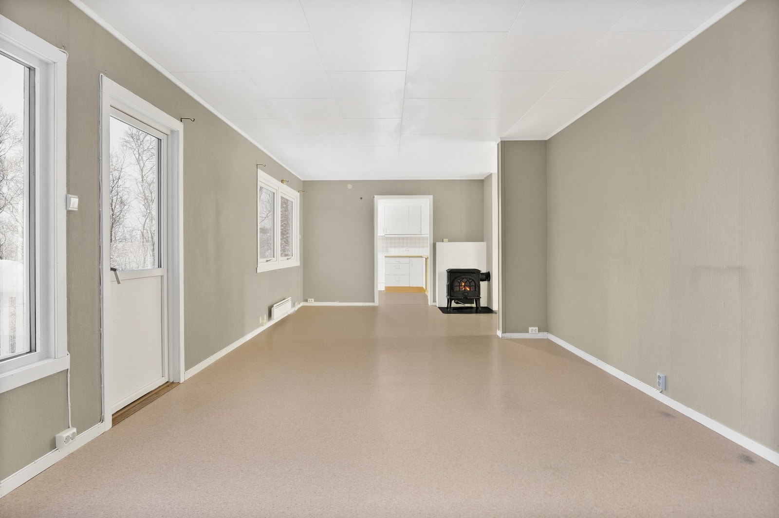 I stuen er det plass for å etablere flere sosiale soner Galleribilde