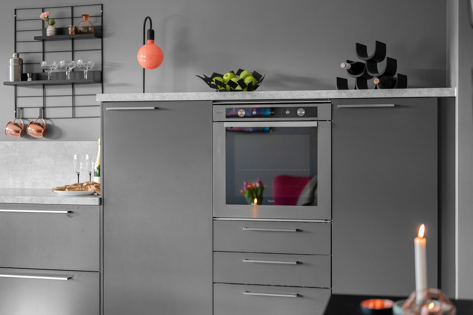 Alle vurderte punkter har fått tilstandsgrad 1/0 i tilstandsrapporten, derav både kjøkken og baderom. Galleribilde