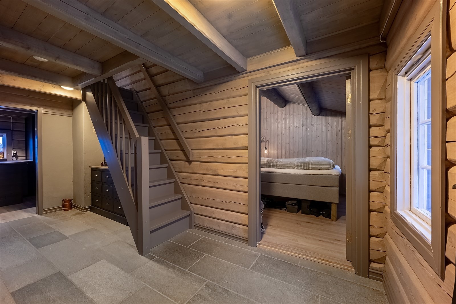 Entre (1. etasje) Galleribilde