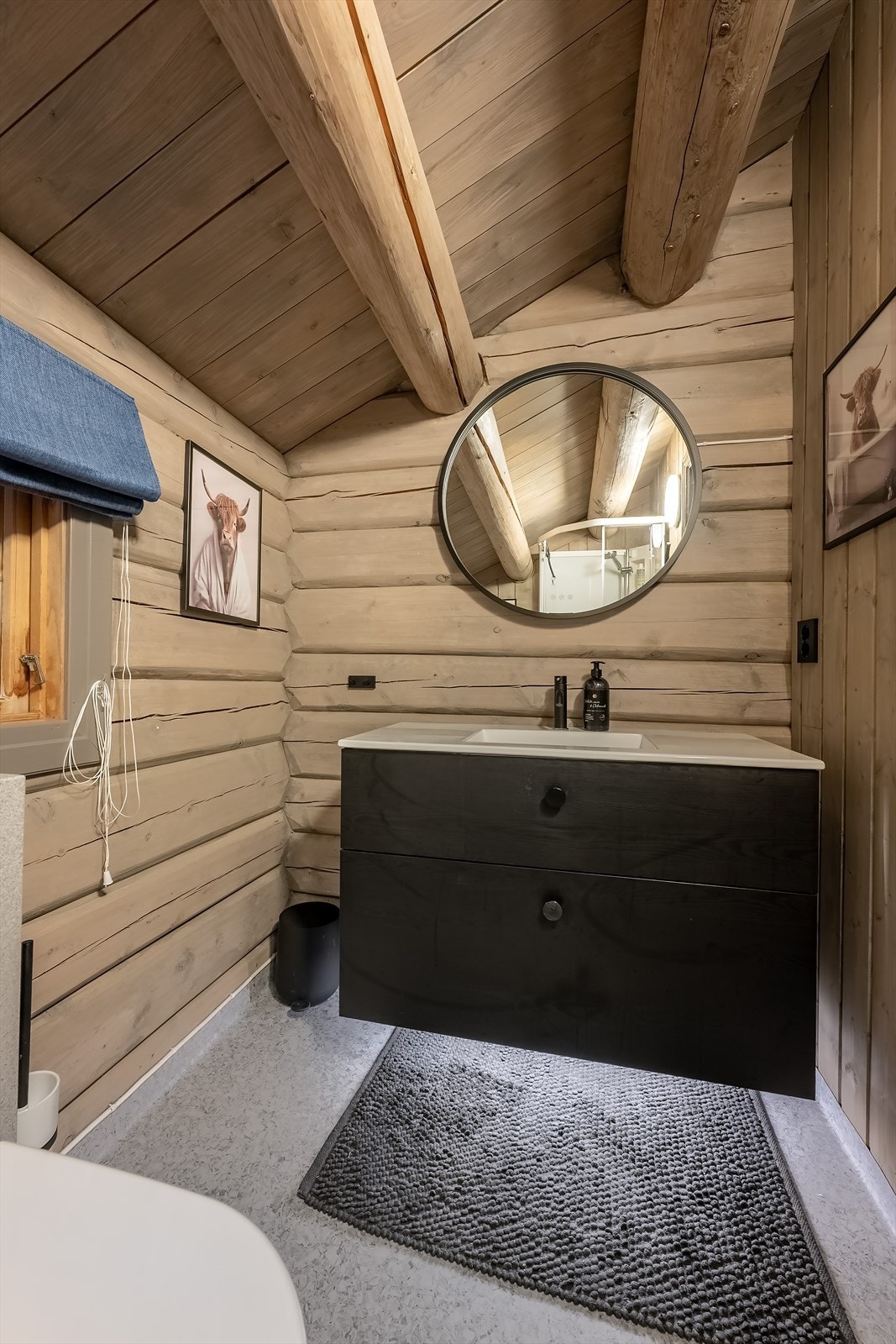 Bad (2. etasje) Galleribilde