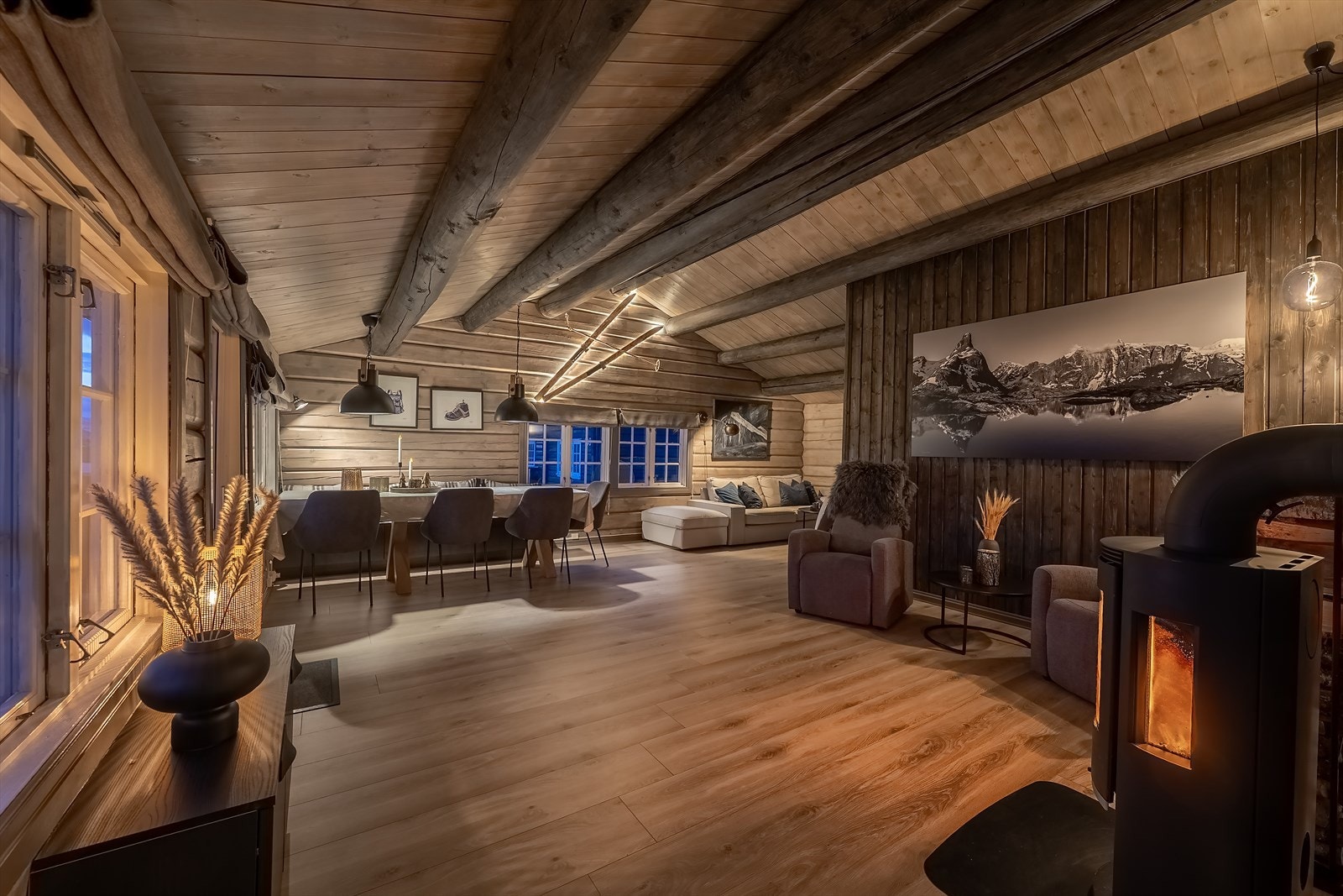 Stue (1. etasje) Galleribilde