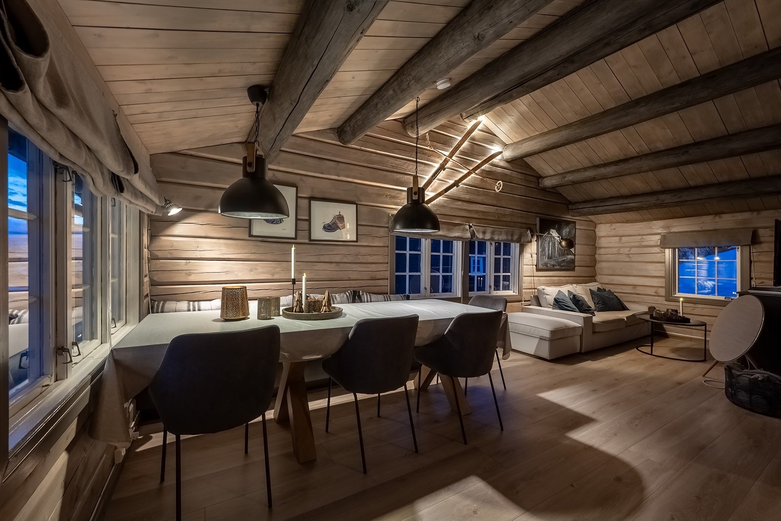 Stue (1. etasje) Galleribilde