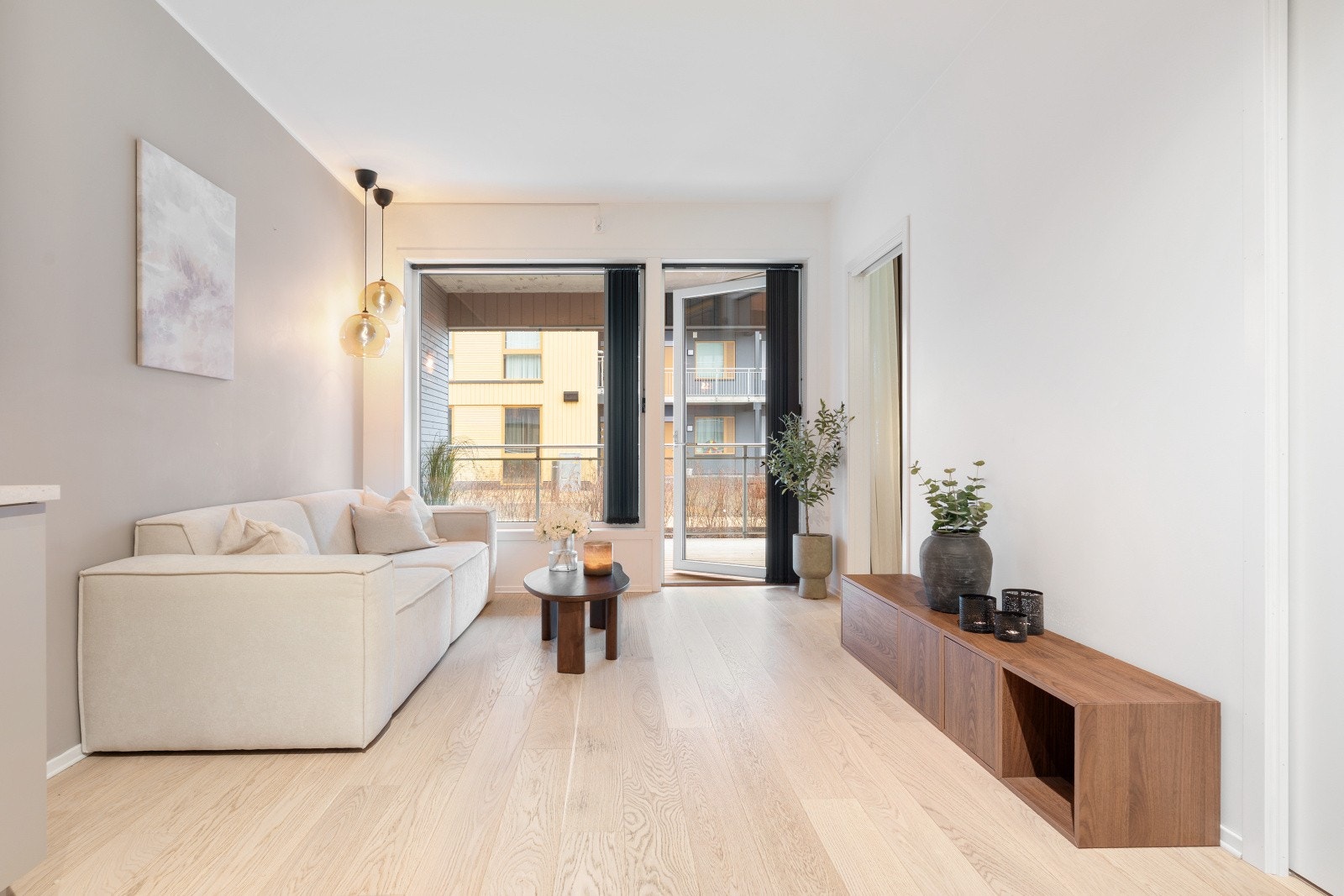 Leiligheten har fått tilstandsgrad 0 ( fremstår som nytt) på alle punkter fra takstmann! Galleribilde