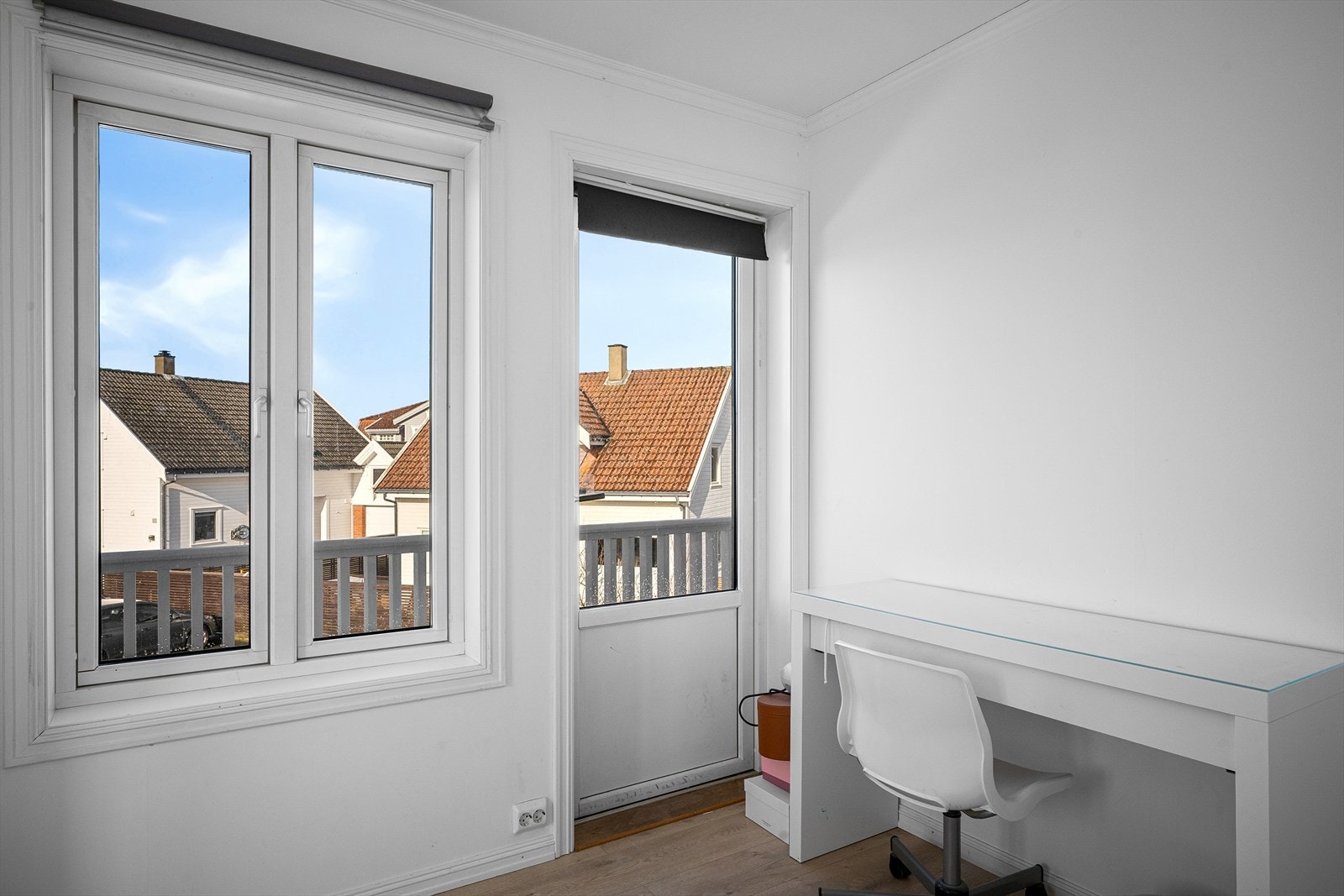 Fra dette rommet er det utgang til en balkong på 4 m². Galleribilde