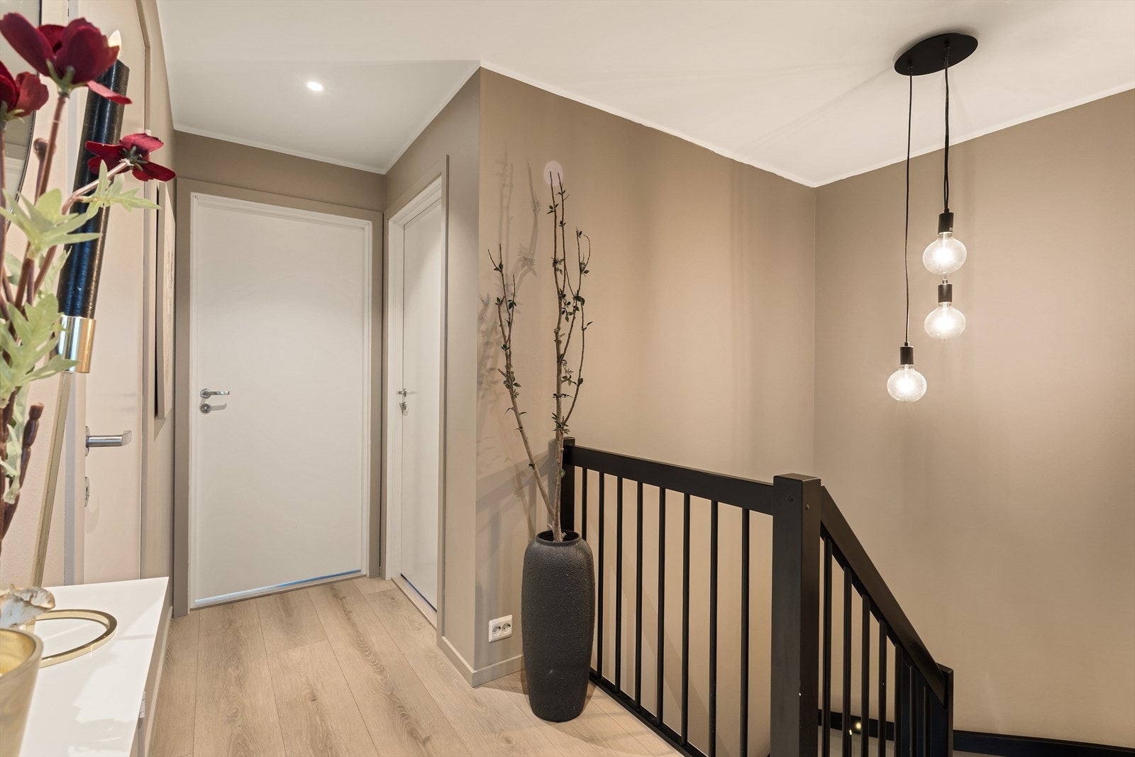 Gang i 2. etasje. Galleribilde