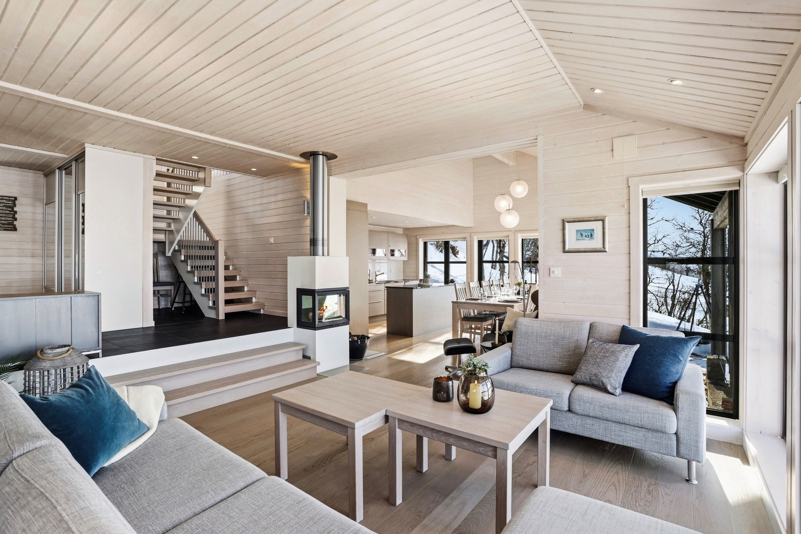 En-stavs eikegulv. Lekkert, tidløst og slitesterkt Galleribilde