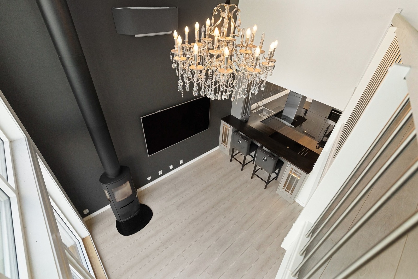 Oversikt fra andre etasje. Galleribilde