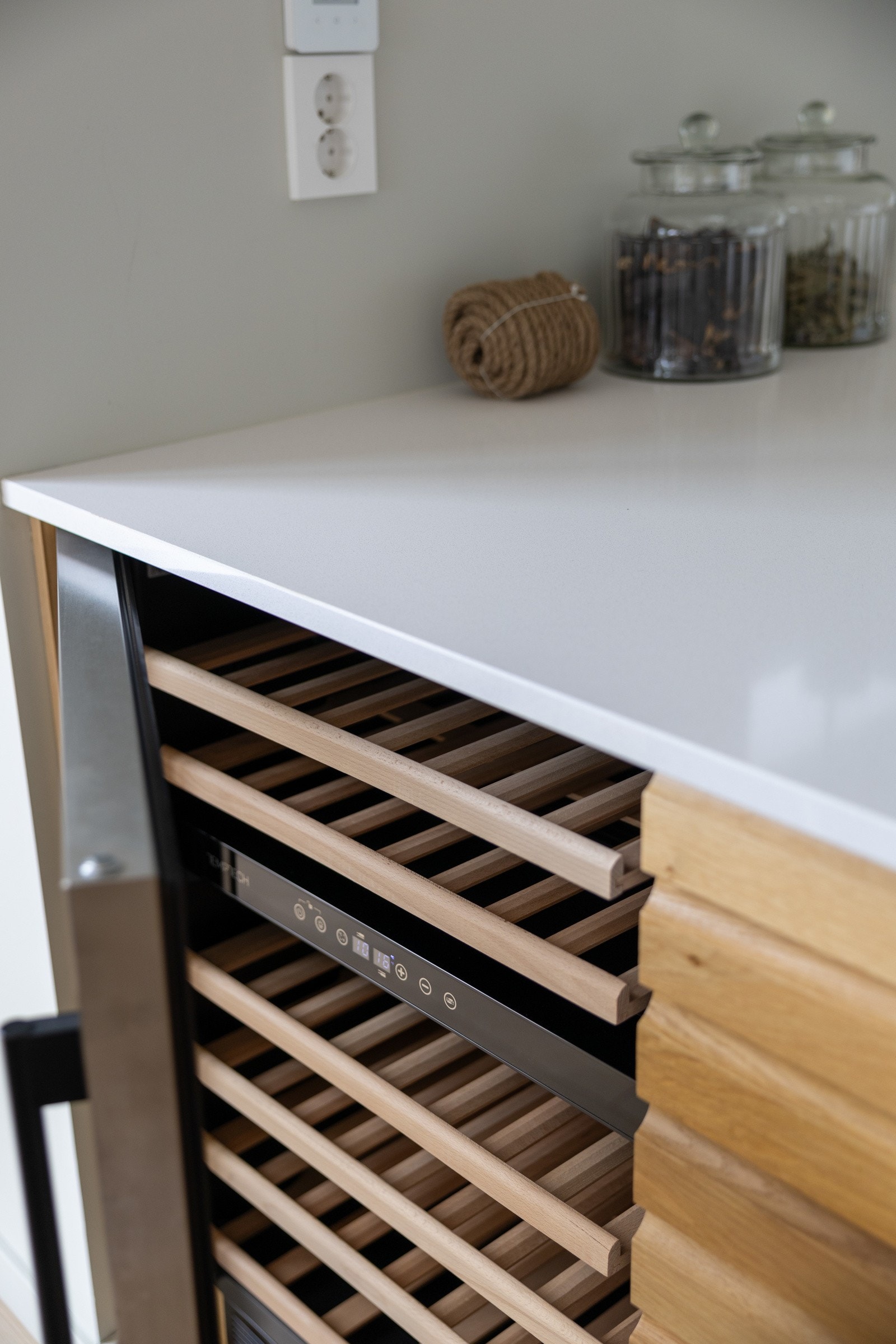 Lekkert kvalitetsvinskap fra Temptech. Galleribilde