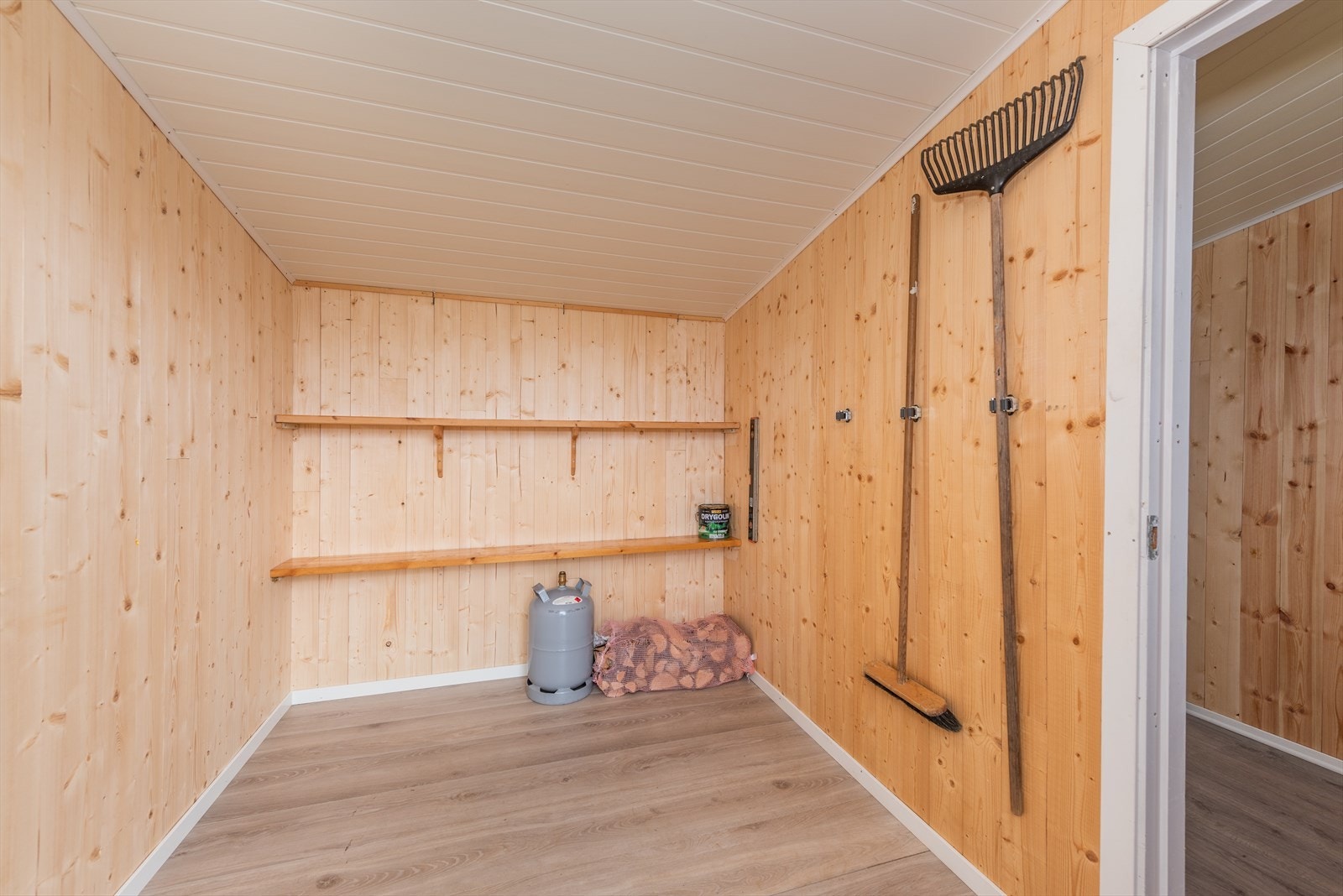 Nytt bod med god lagringsplass eller mulighet for andre løsninger. Galleribilde