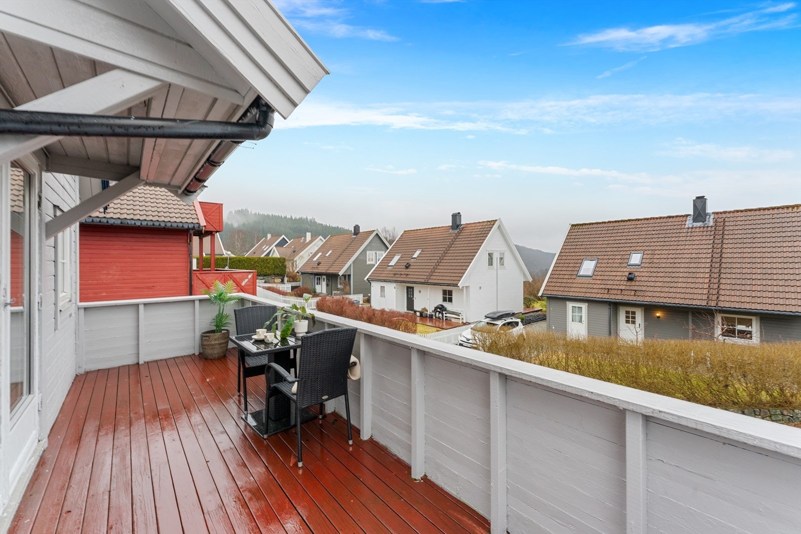 - Her kan du nyte morgenkaffen med morgen- og formiddagssol - Galleribilde