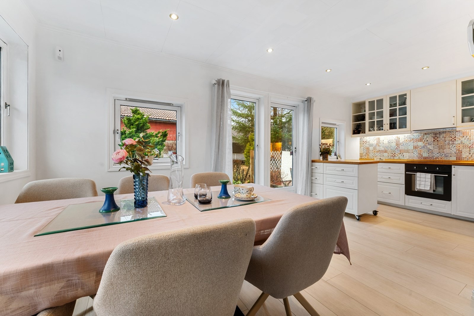 - Her kan hele familien samles til hyggelige måltider - Galleribilde