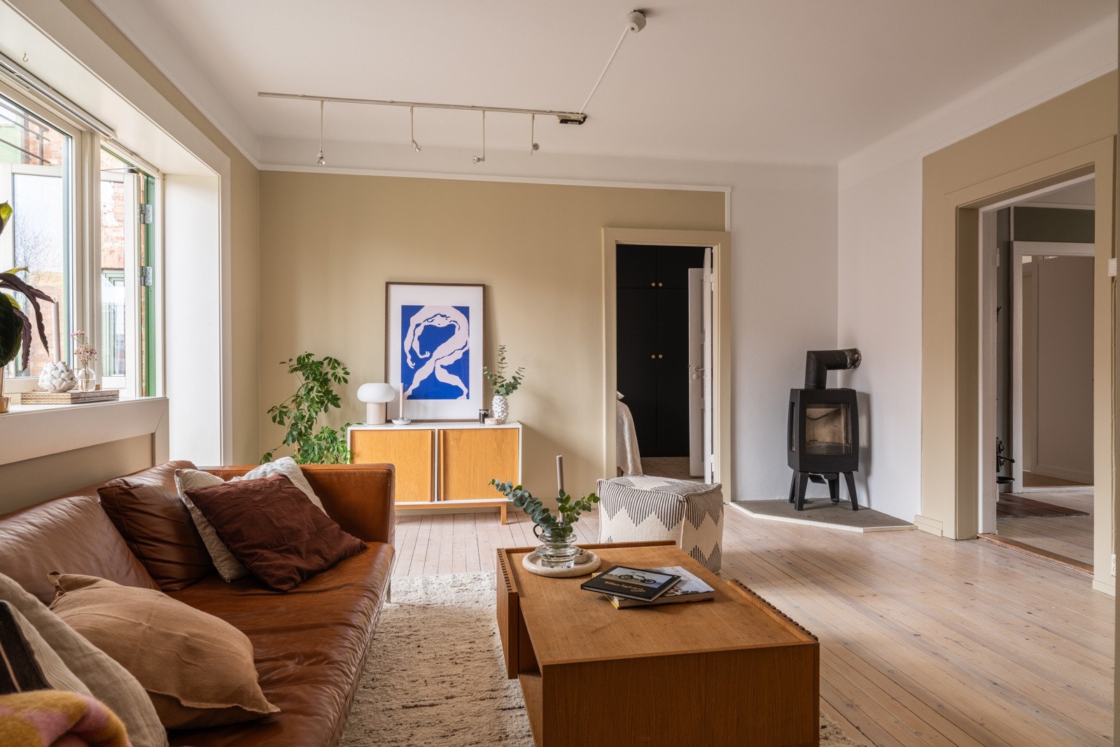 - Gjennomgående leilighet med 2,75 meter takhøyde - Galleribilde