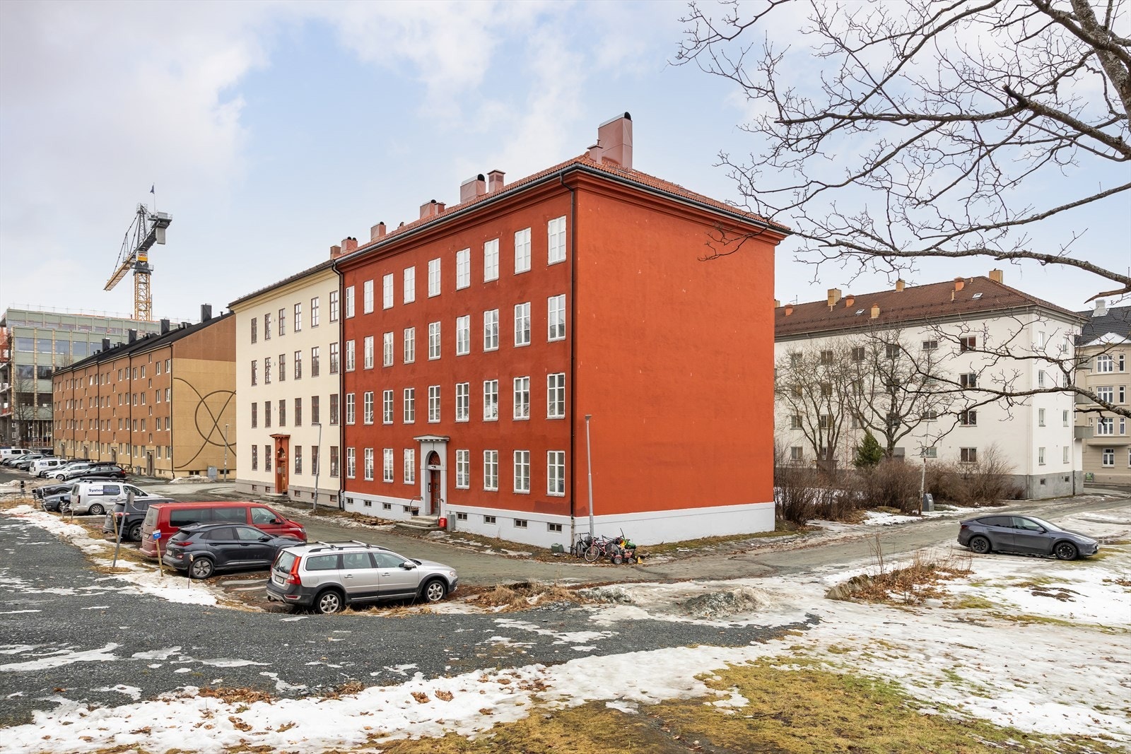 Det er fibernett i bygget. Utbyggingen som vises på bildet er i forbindelse med NTNU sin campussamling. Galleribilde