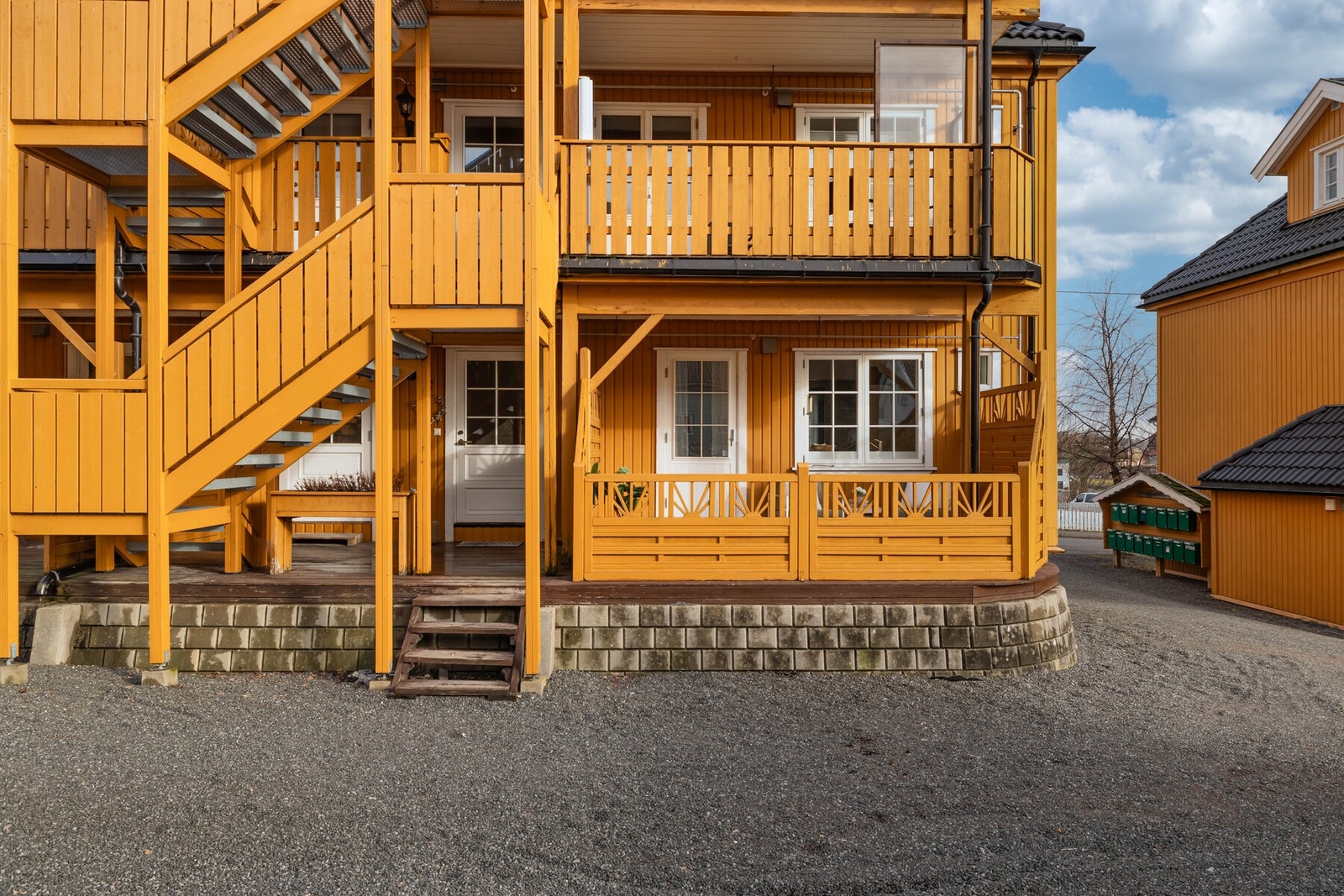 Leiligheten har egen inngang Galleribilde