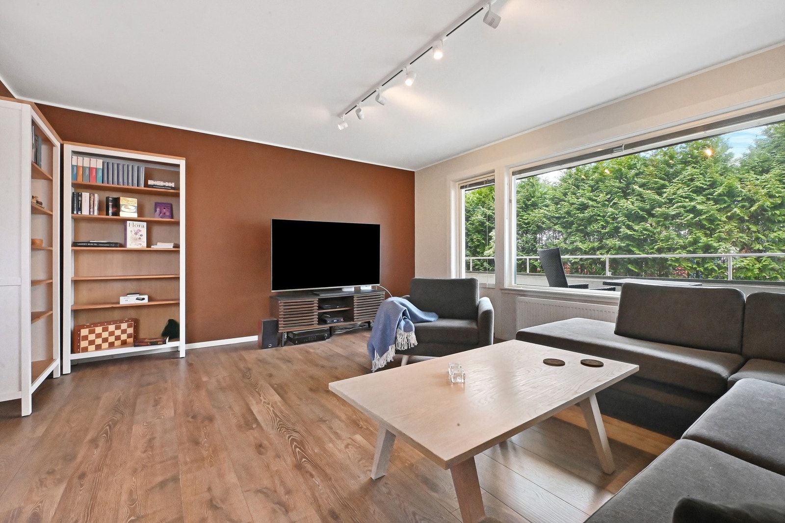 Dette er en stor 2-roms med god plass i stuen Galleribilde