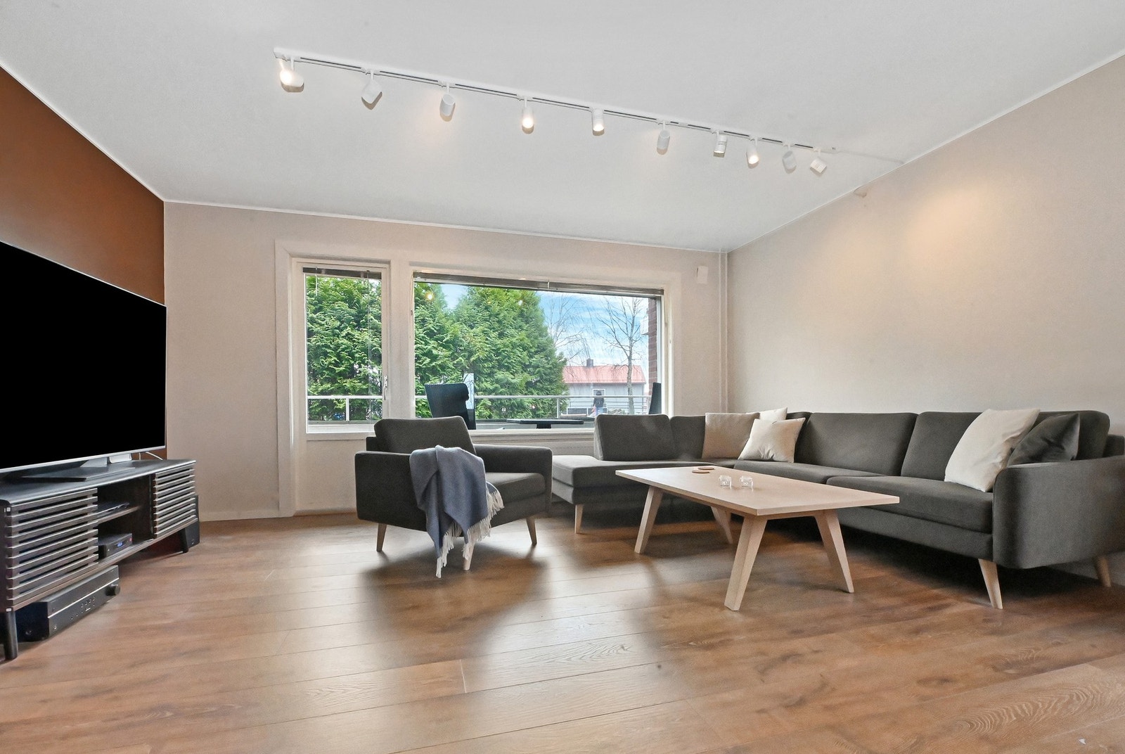 Plass til stor sofa.... Galleribilde