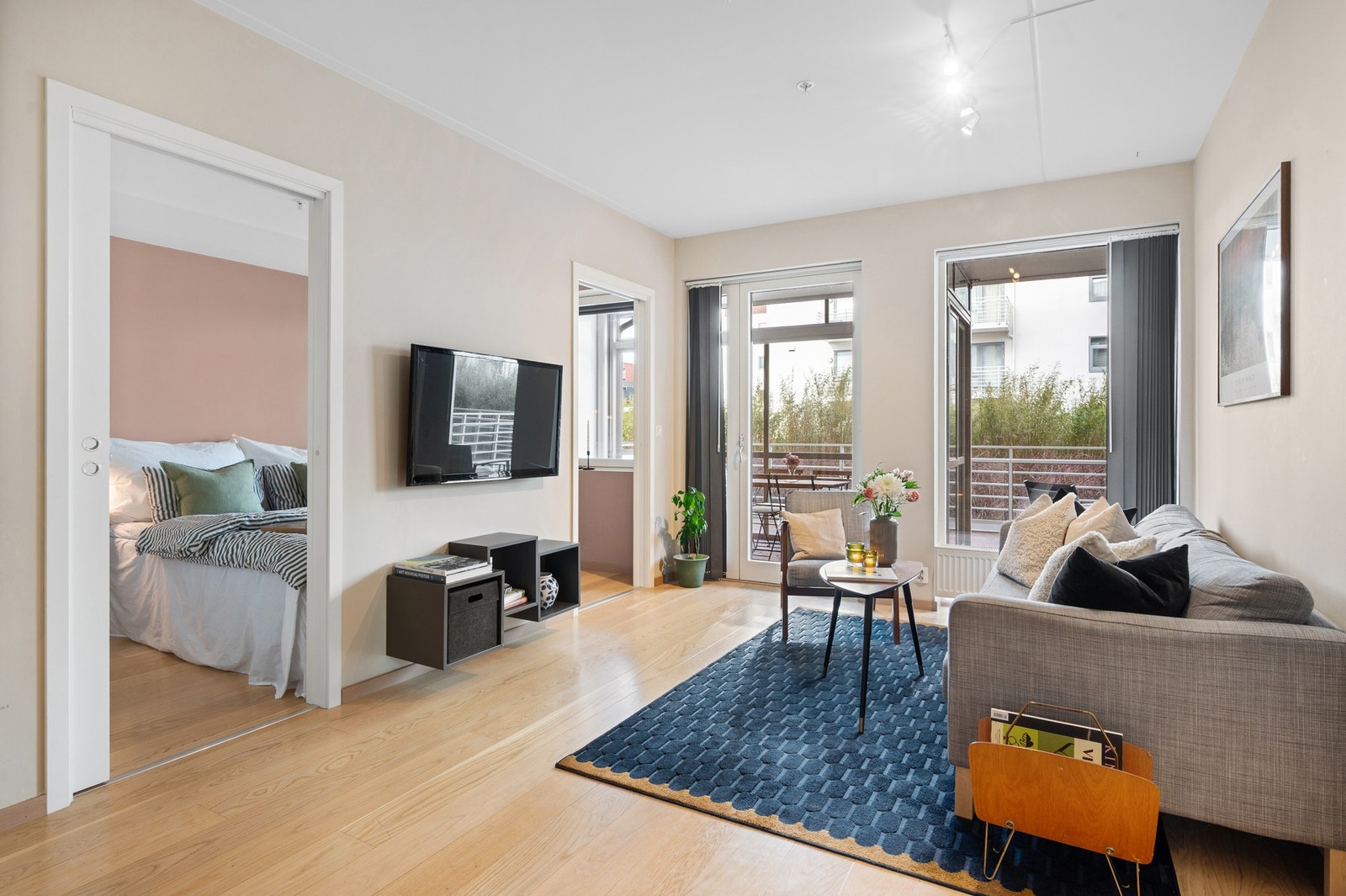 Velkommen til Julianus holms veg 22, en flott 3-roms selveierleilighet med sentral beliggenhet på Lade. Galleribilde