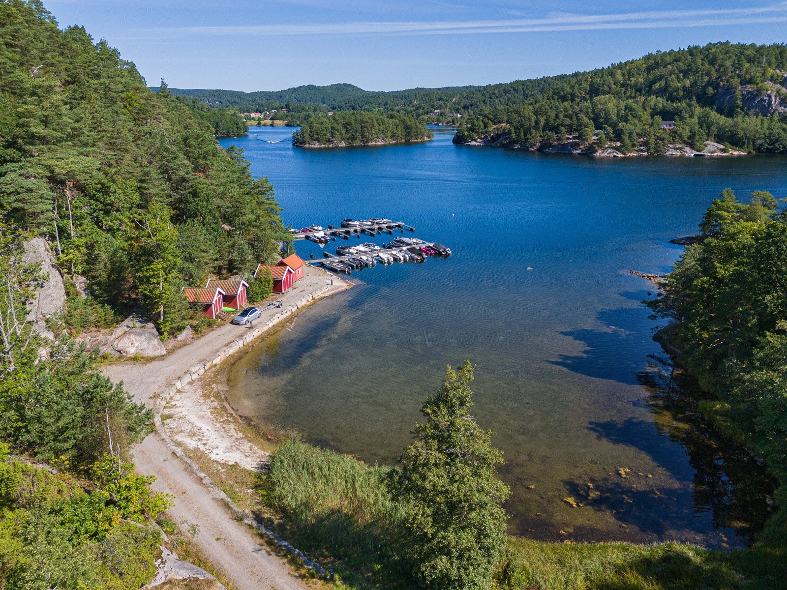 Sandstrand og båthavn Galleribilde