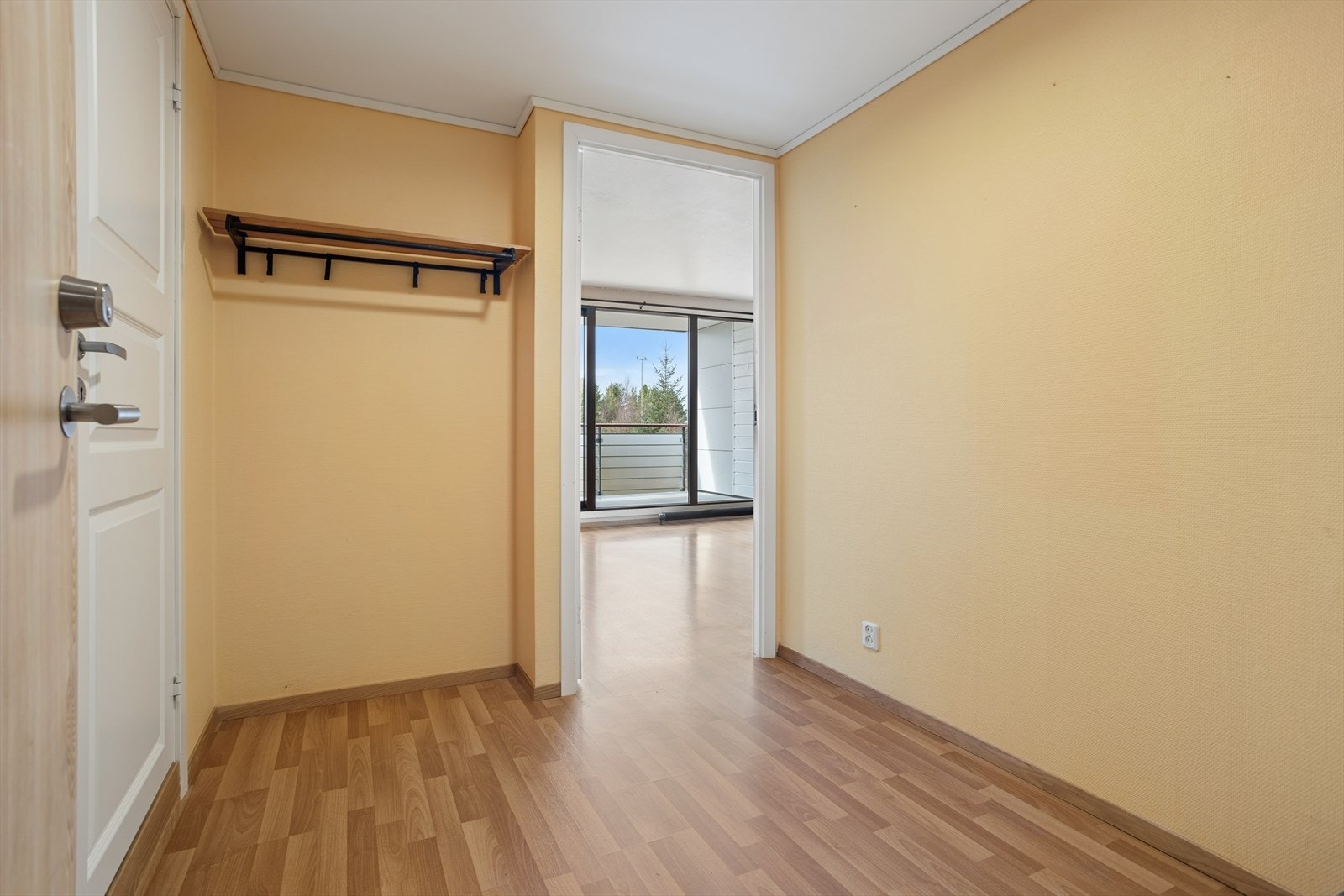 Velkommen inn - entre/gang. Galleribilde