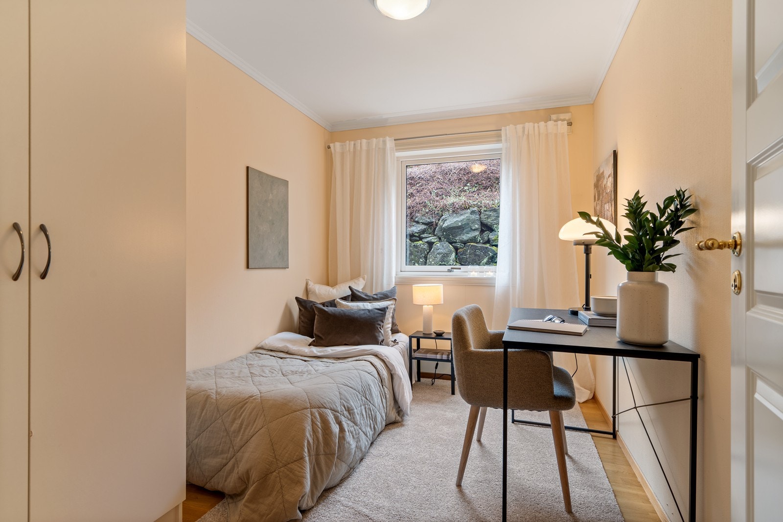 Soverom nr. 2 Galleribilde