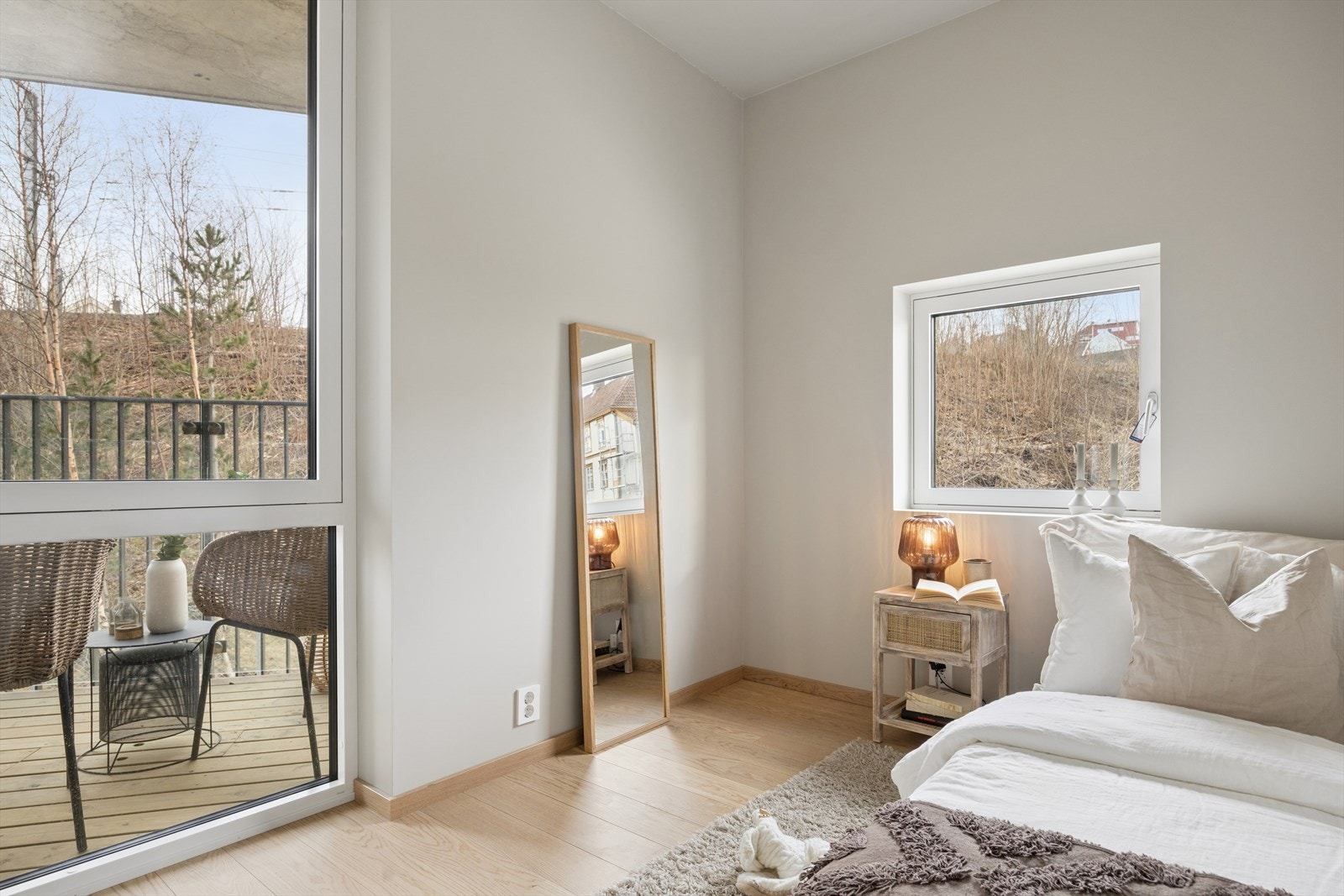 Det andre soverommet på 7 m² har egen utgang til balkongen. Galleribilde