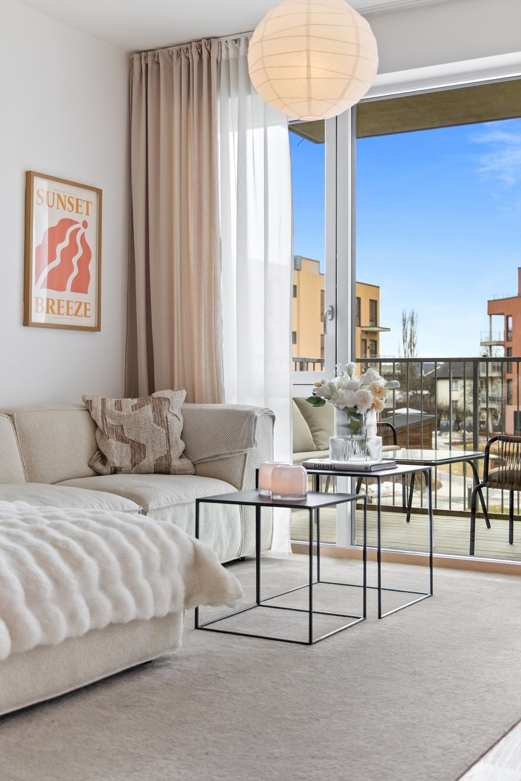 De månedlige felleskostnadene dekker både kommunale avgifter, renovasjon, TV/internett og fjernvarme Galleribilde