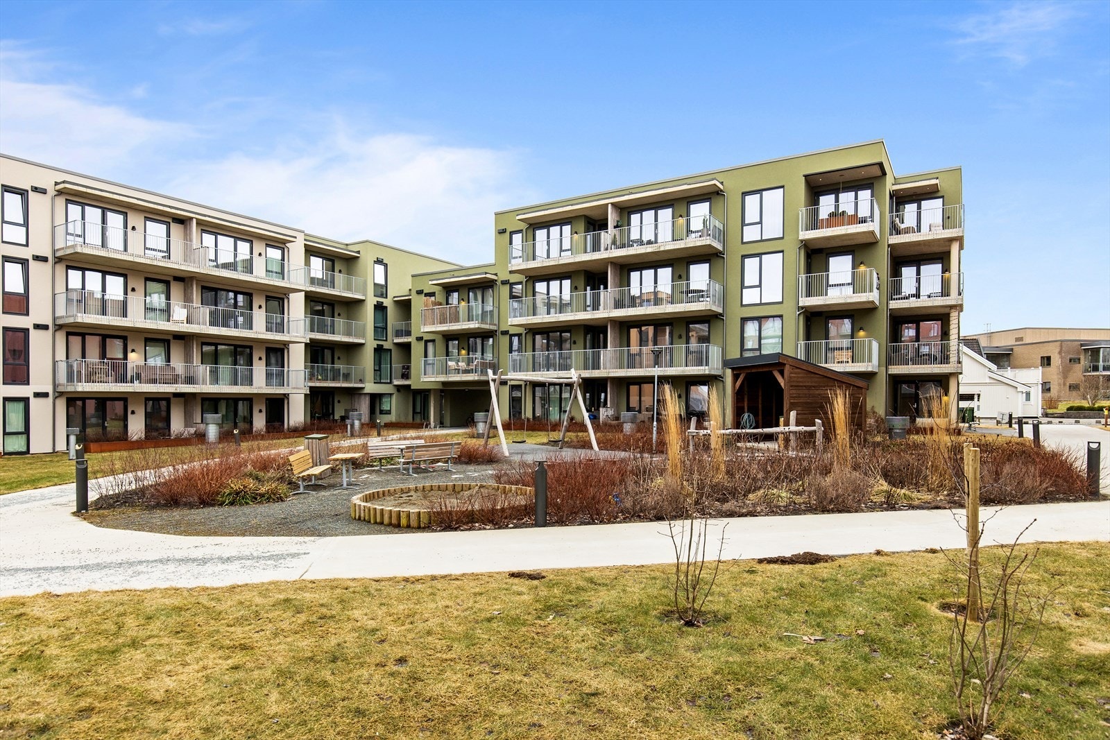 Hangaren er et rolig område, kun få minutters gange til butikker, sentrumskjernen og kollektiv transport Galleribilde