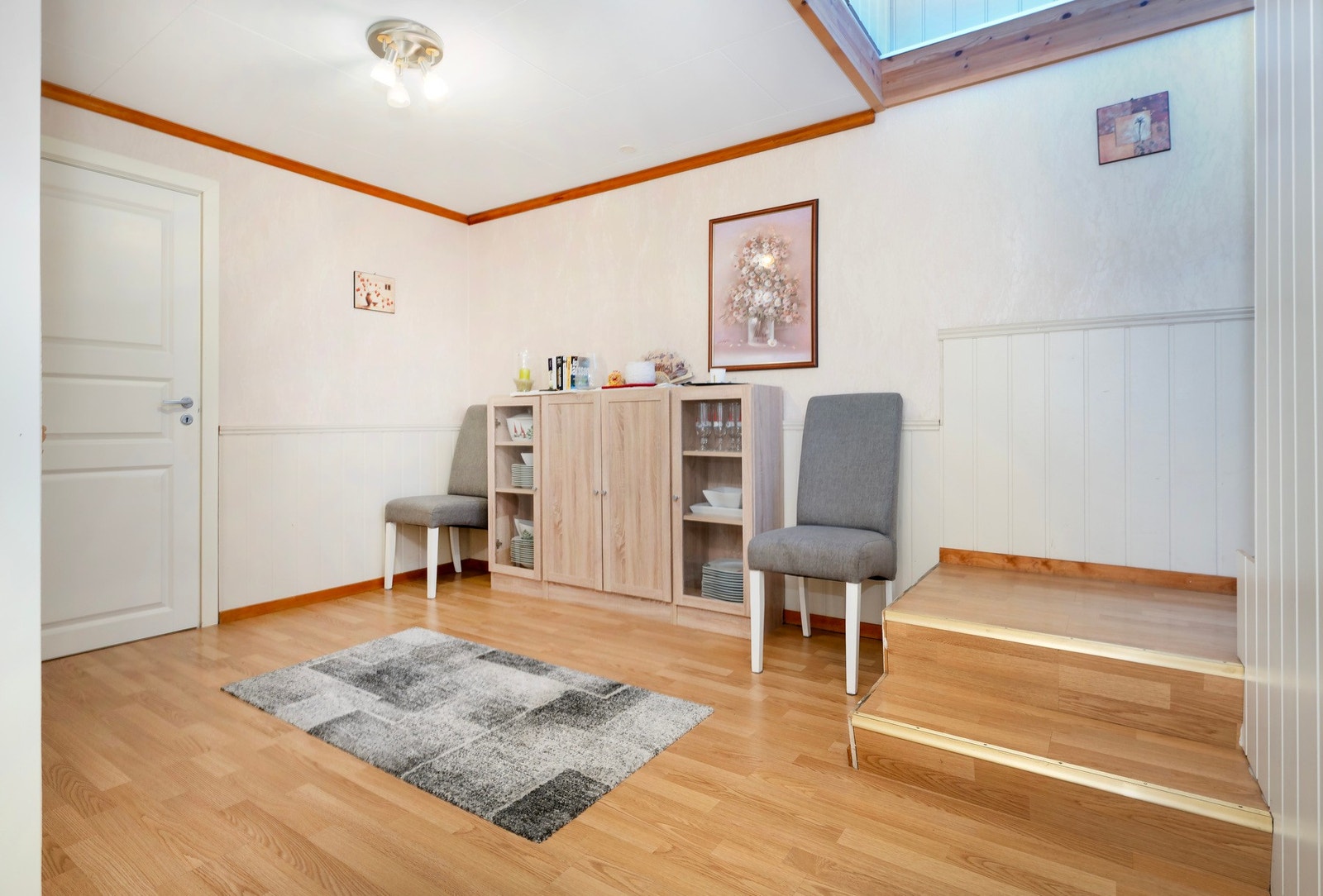 Gang/ kjellerrom Galleribilde