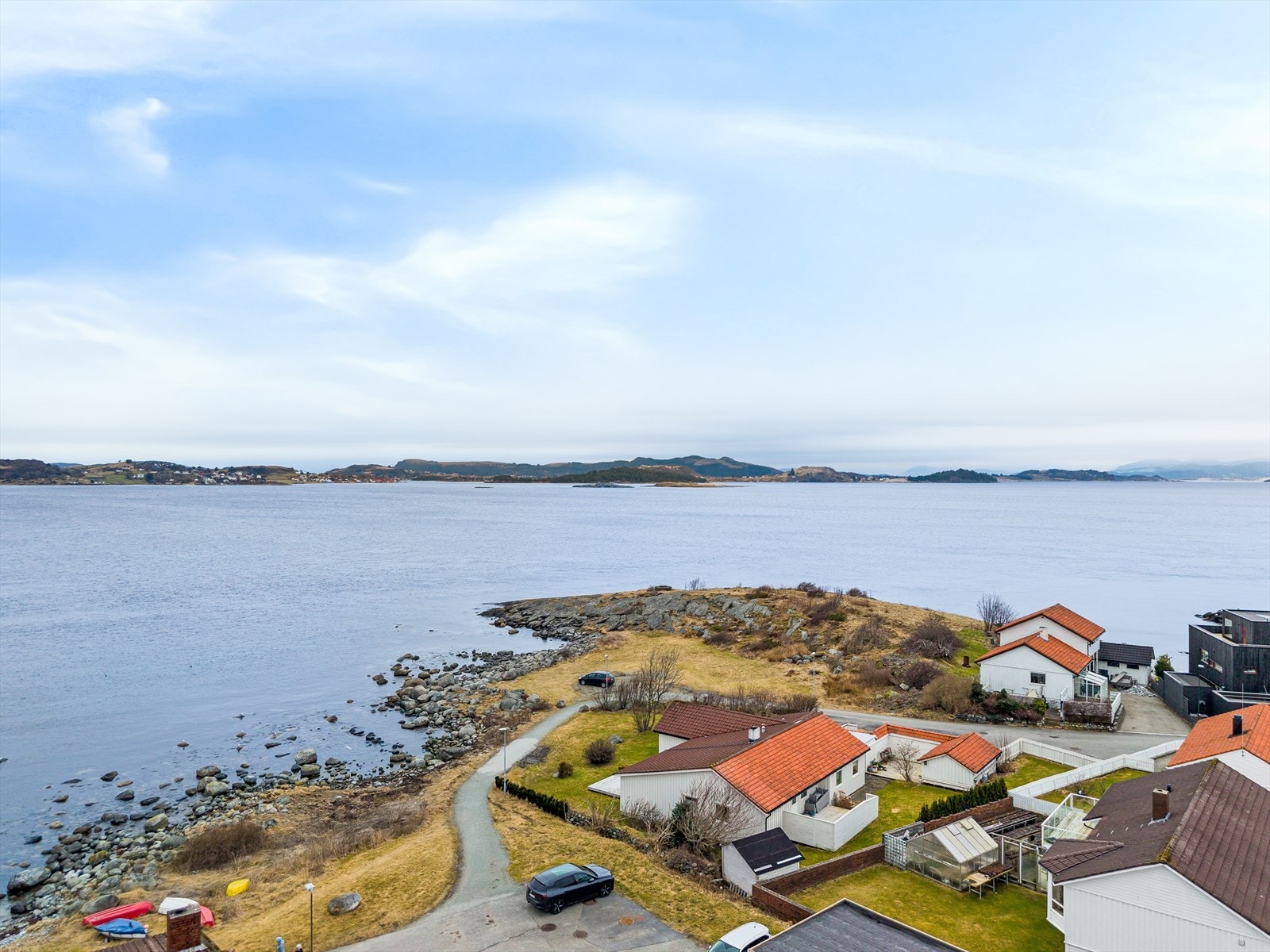 Øvre Grødem er et rolig og etablert boligområde i Randaberg kommune. Galleribilde