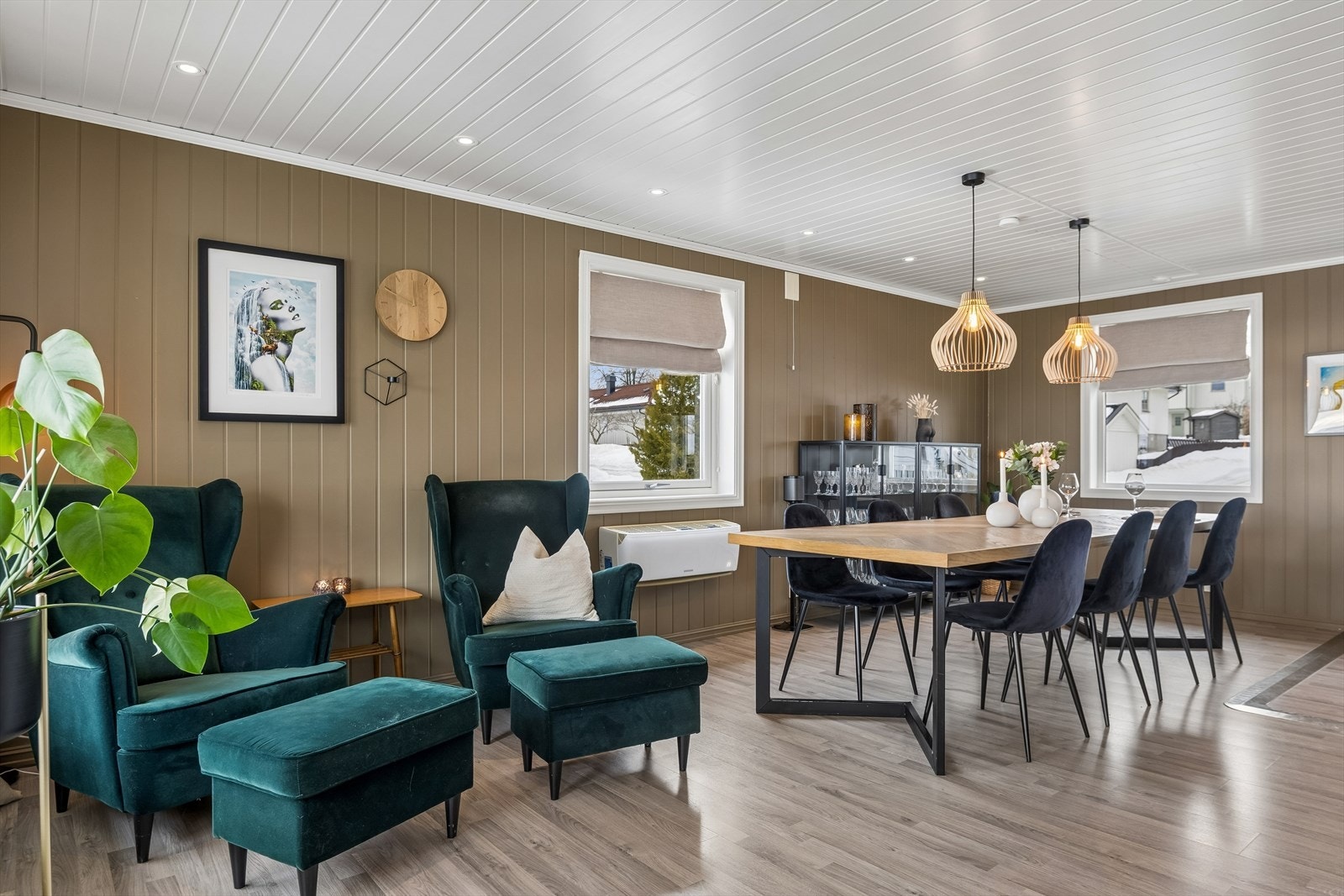 Oppvarmingen suppleres av en luft-til-luft varmepumpe fra 2014, som bidrar til energieffektivitet. Galleribilde