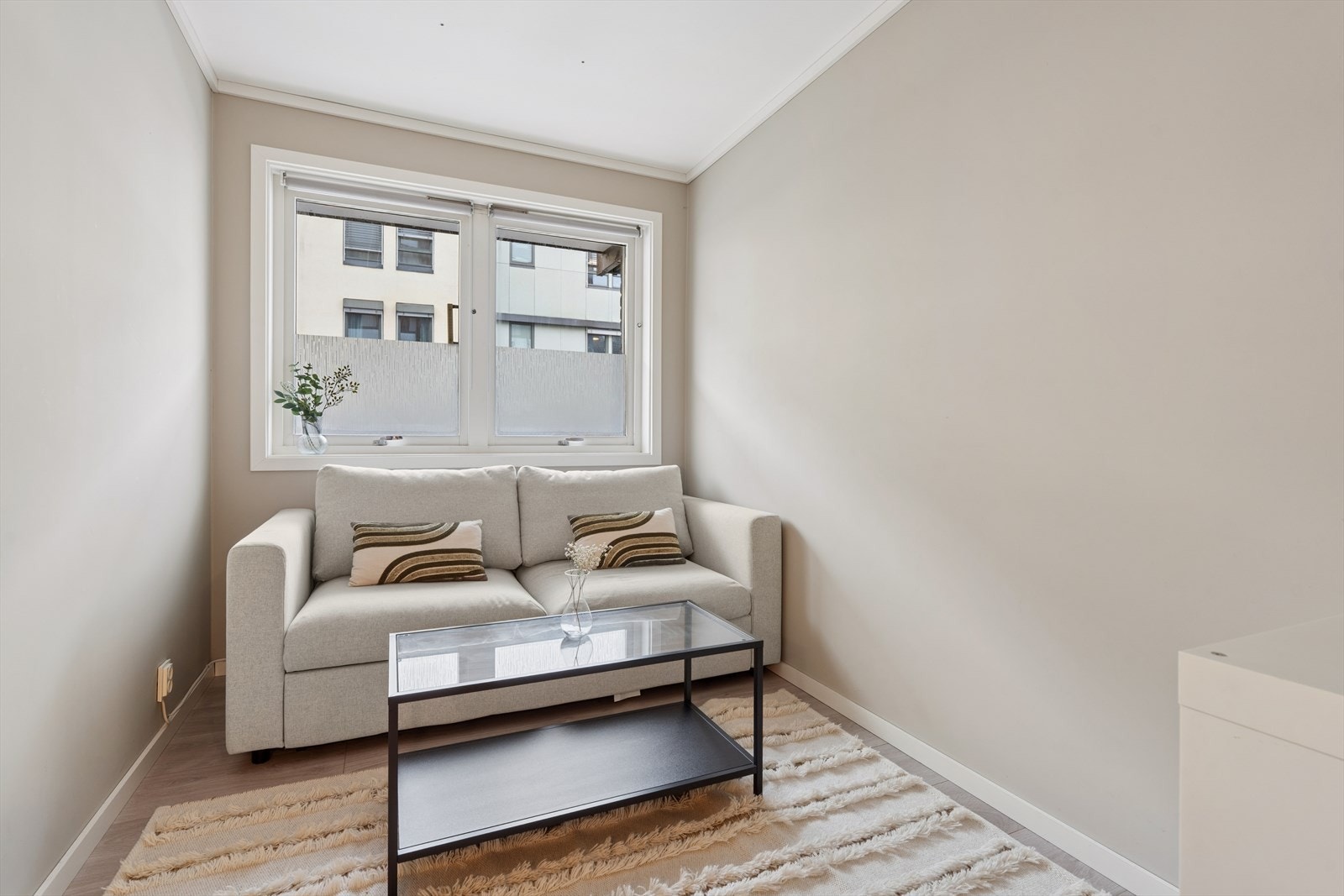 Soverom 2 er innredet som gjesterom/ekstra stue. Galleribilde