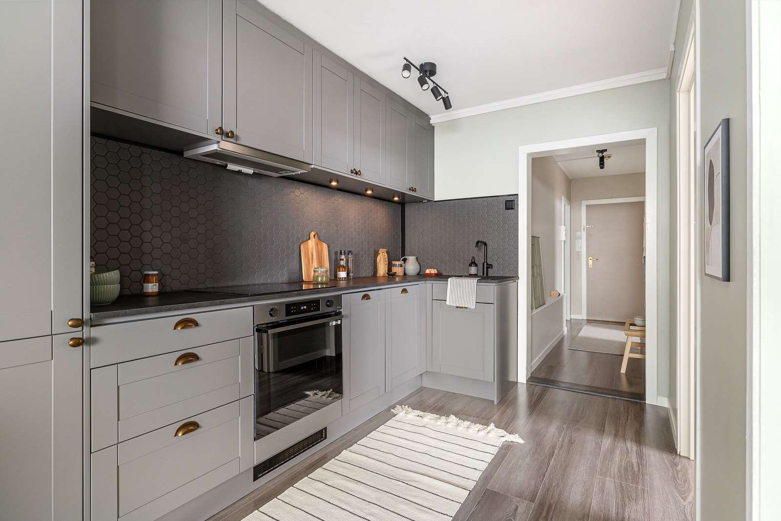 Kjøkkenet ble montert i 2023 (men ikke tatt i bruk før i 2024). Galleribilde