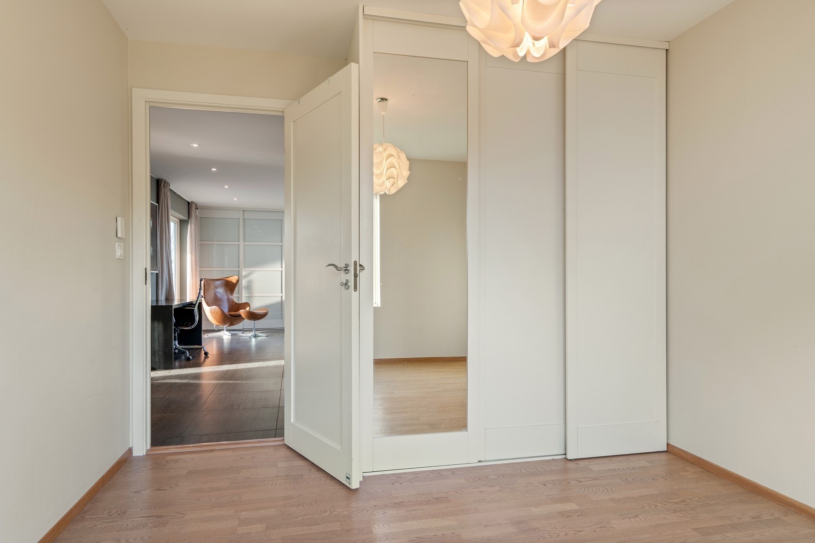 Garderobe på soverom 2 Galleribilde