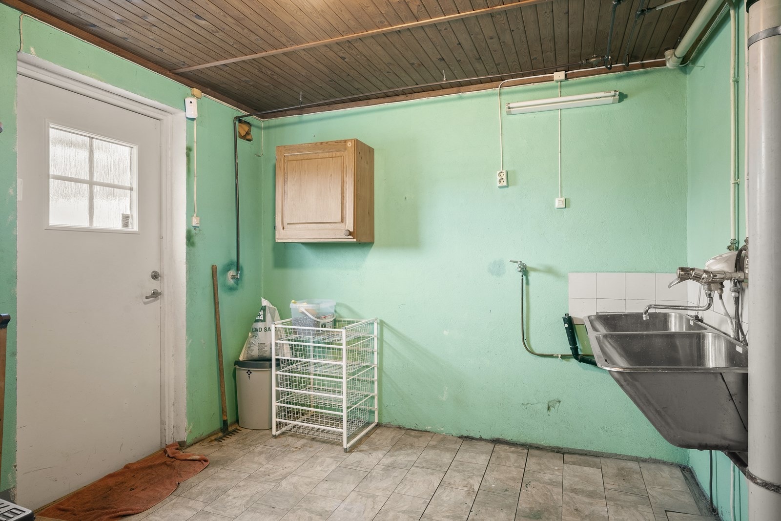 Vaskerom m/utgang gårdsplass Galleribilde